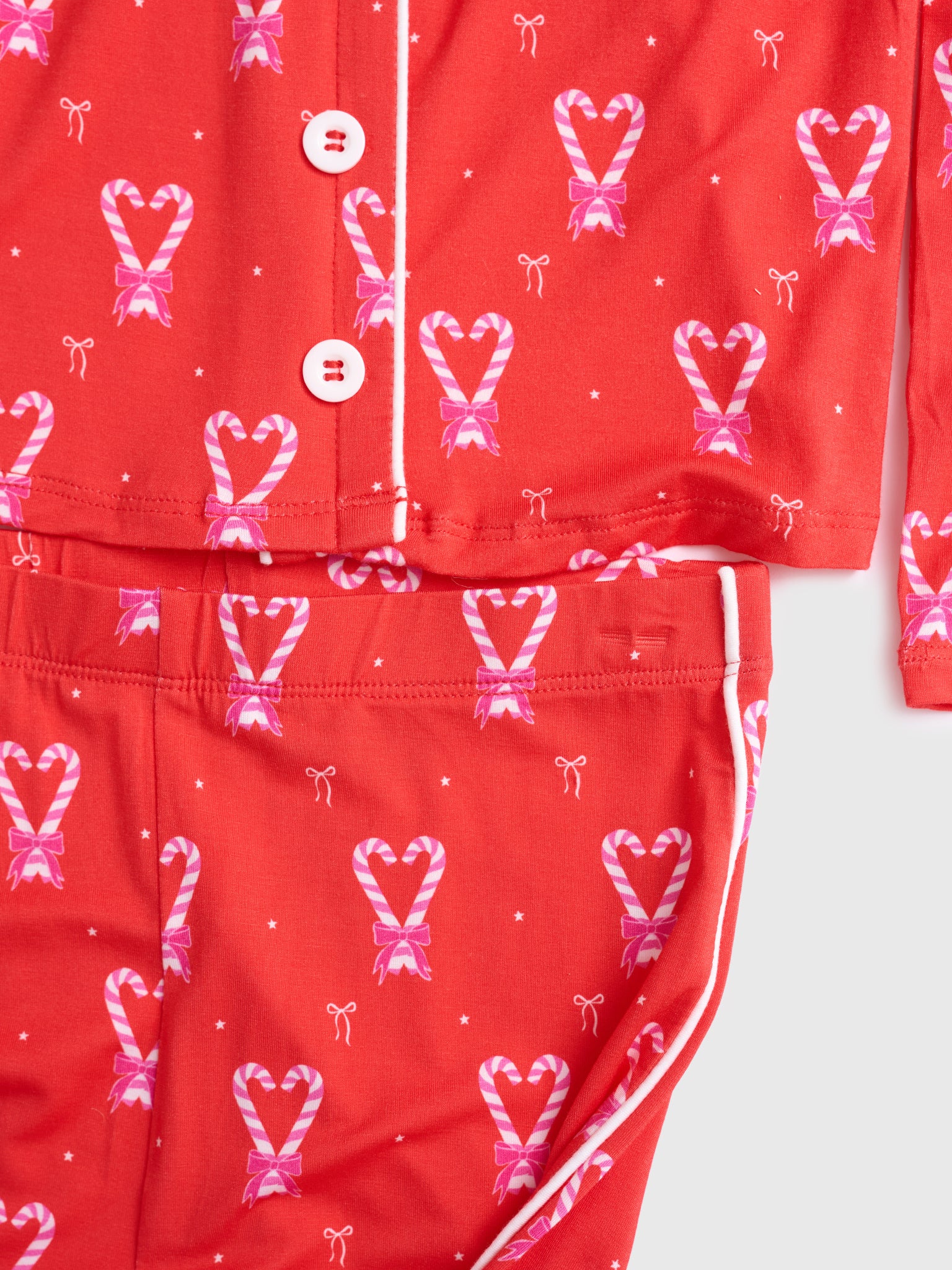 MAIAPANTSETTxCHRISTMAS25-alt1