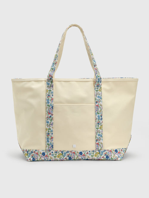 TRVL Design Maxi Tote Bag