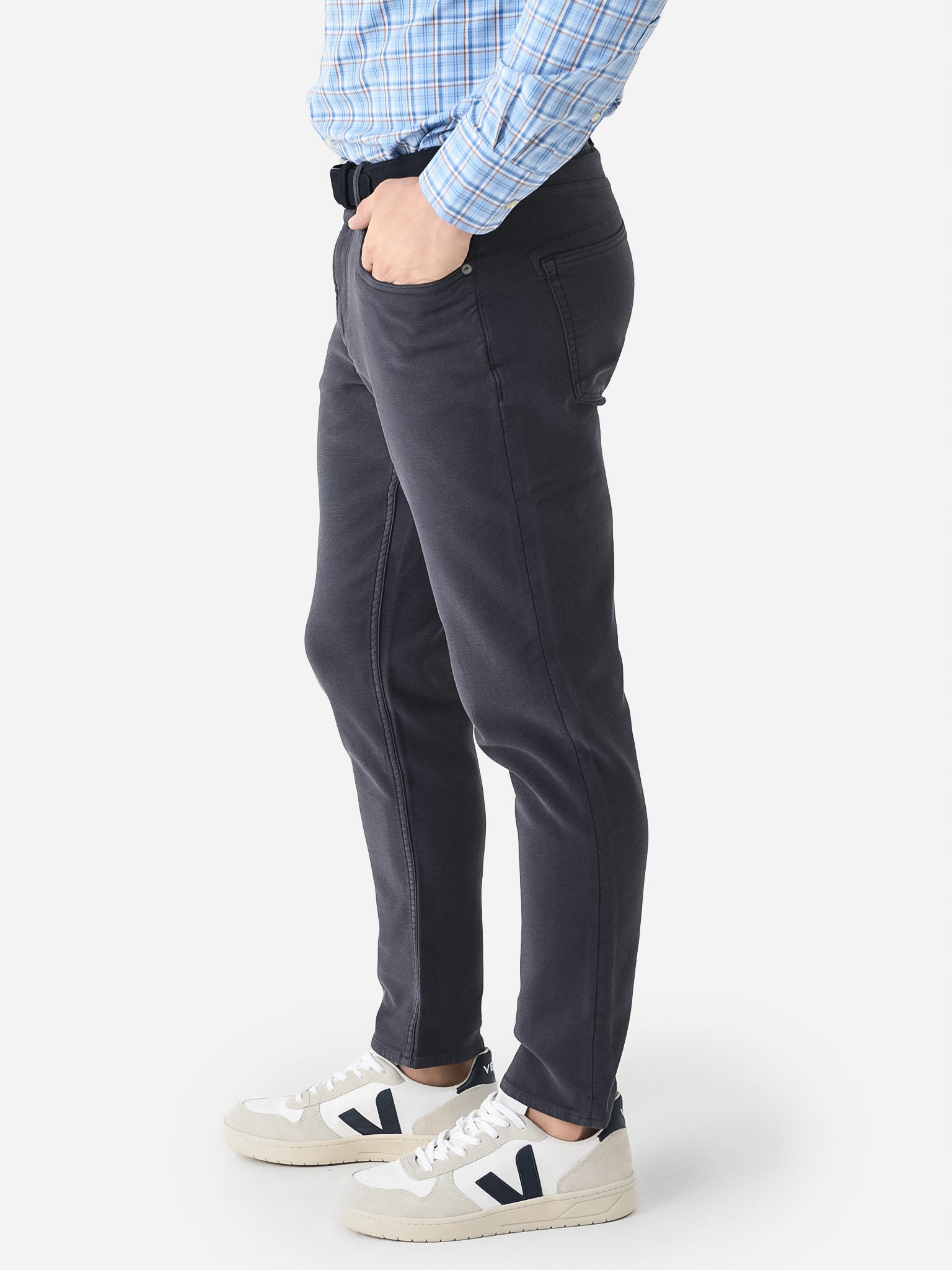 MBC0021xNAVY-alt2