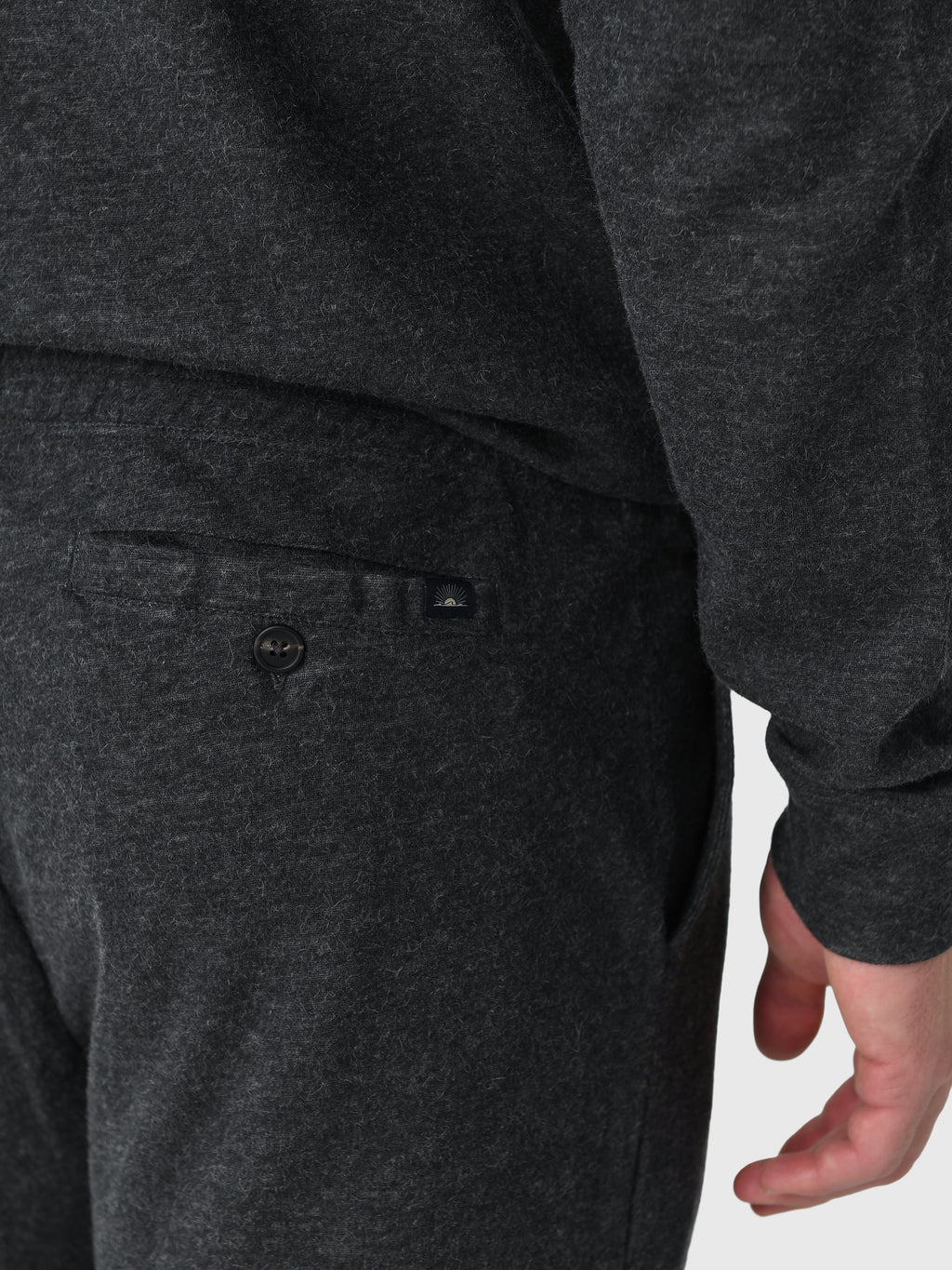 MBH2502xCOALSMOKEMELANGE-alt4