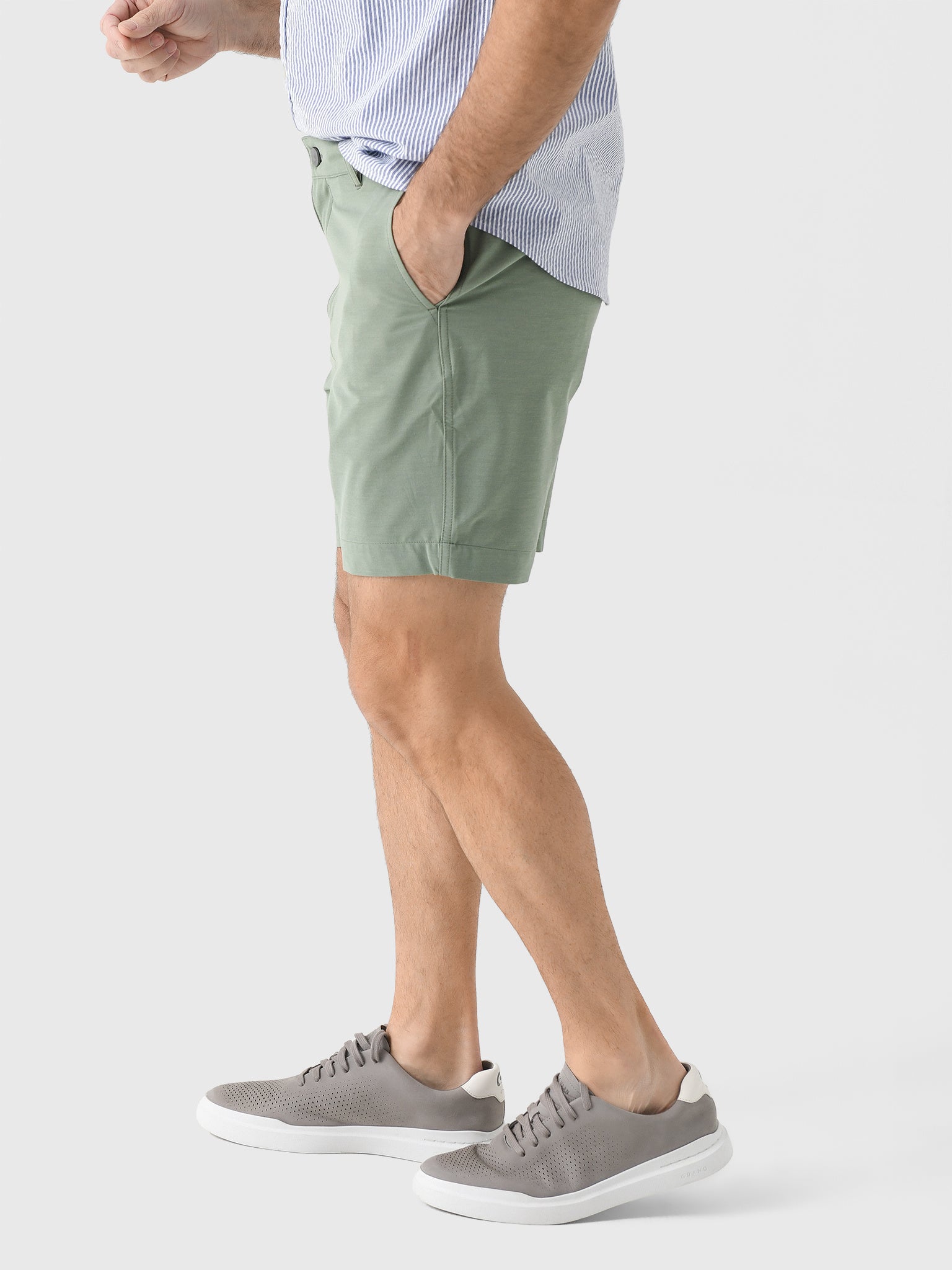 MBS2517xTRAILOLIVE-alt2