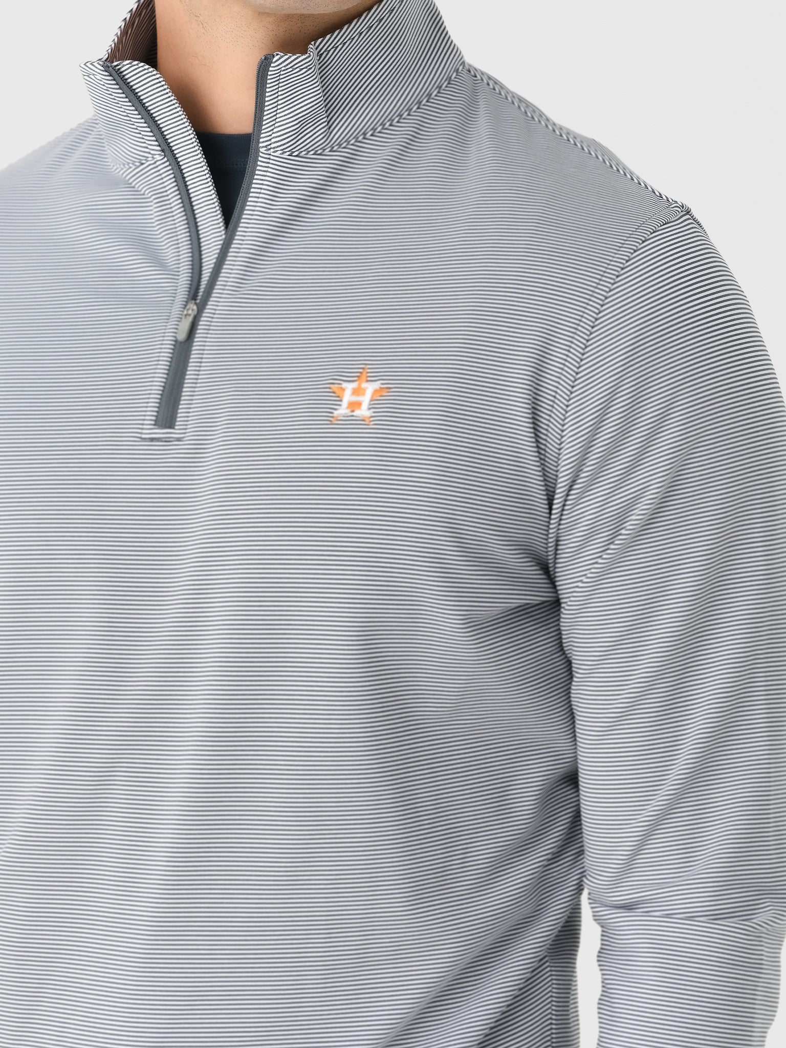 ME0CEK40E-ASTROSxIRONWHITE-alt4