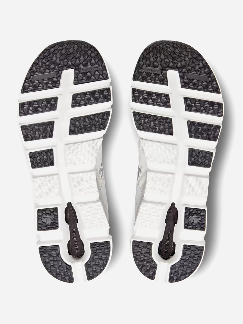 MENS CLOUDRUNNERxUNDYEDWHITEFLAME-alt2