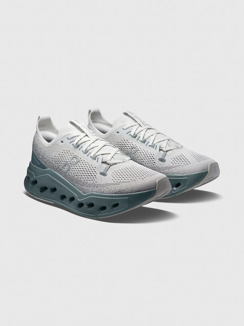 ON Men's Cloudsurfer Max Running Shoe