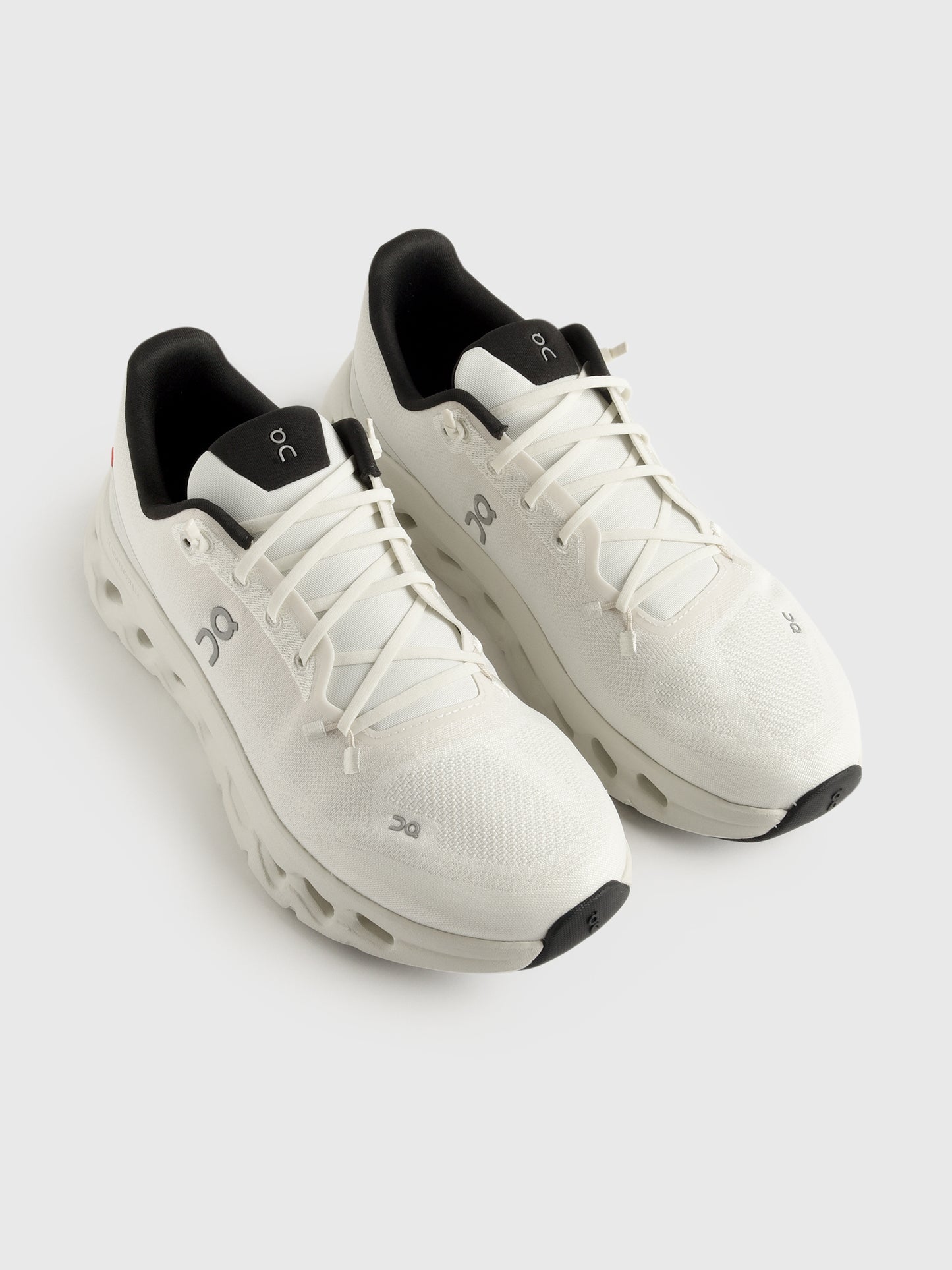 ON Men's Cloudtilt Sneaker - Saint Bernard