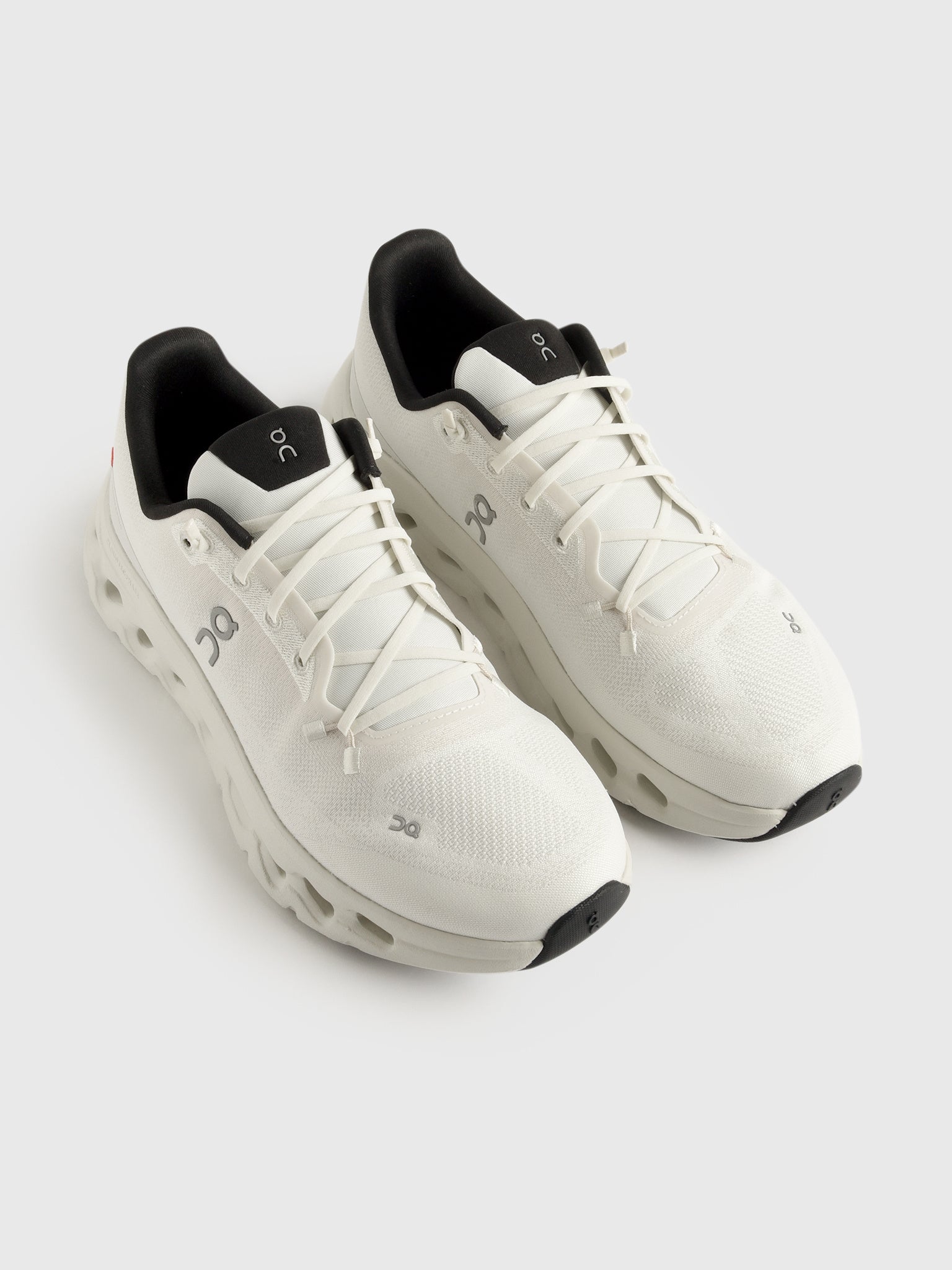 ON Men's Cloudtilt Sneaker - Saint Bernard