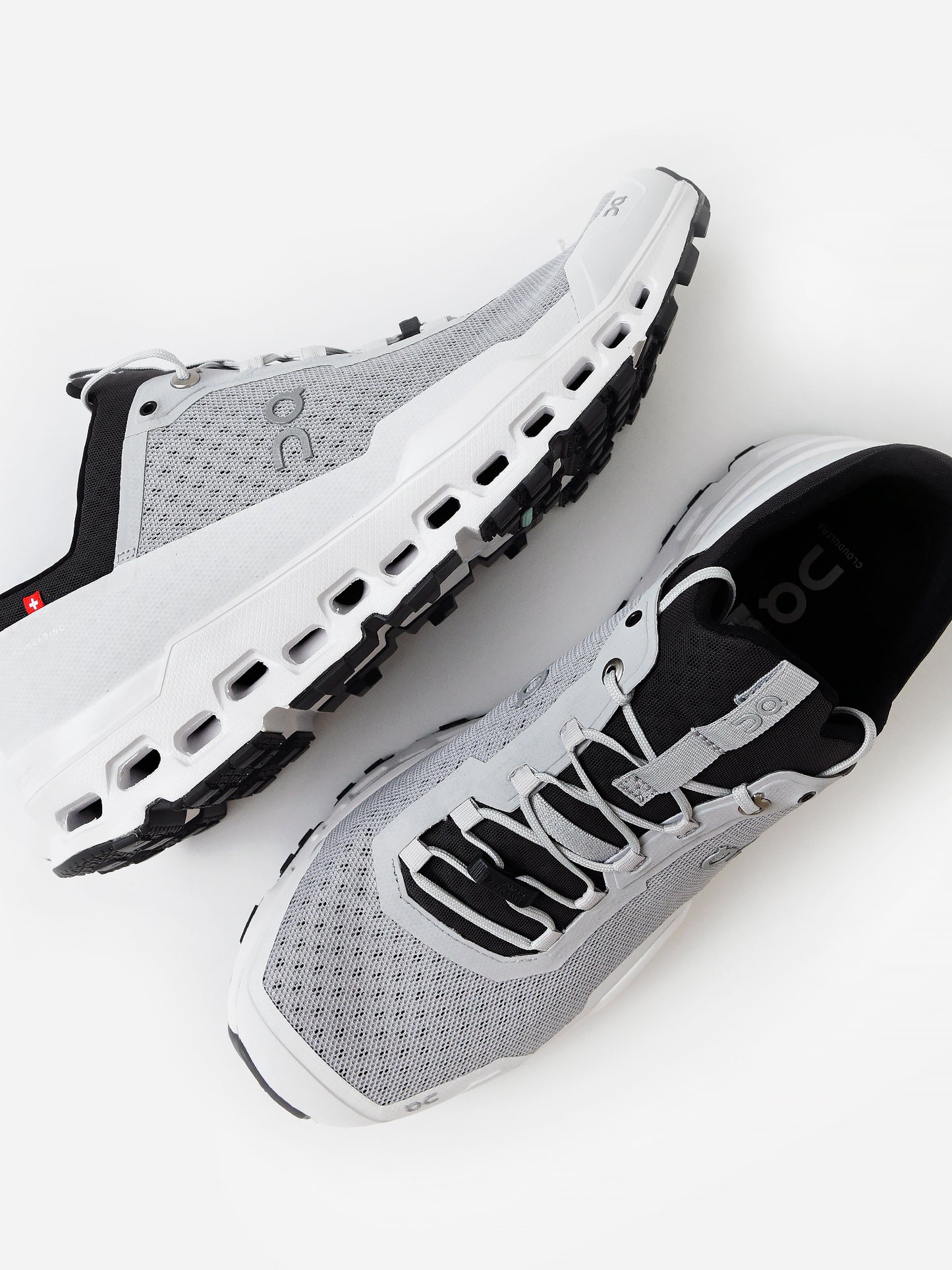 ON Men's Cloudultra Trail Running Shoe - Saint Bernard