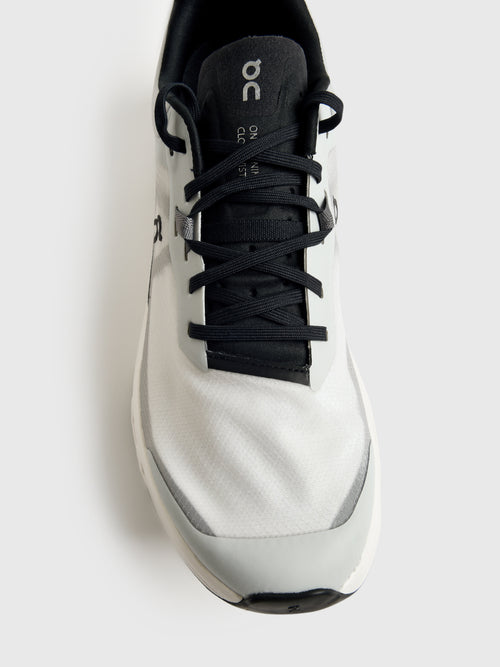 ON Men's Cloudvista 2 Trail Sneaker