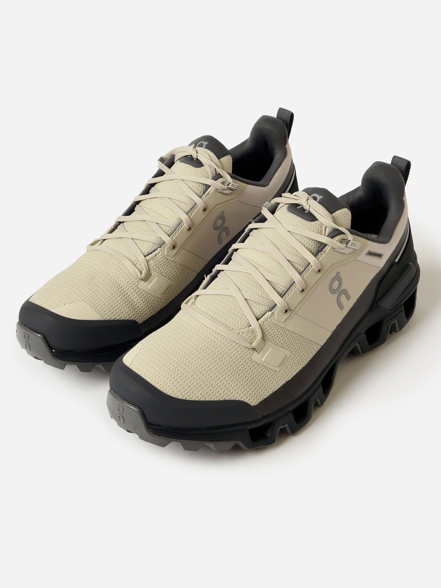 ON Men's Cloudwander Waterproof Sneaker - Saint Bernard