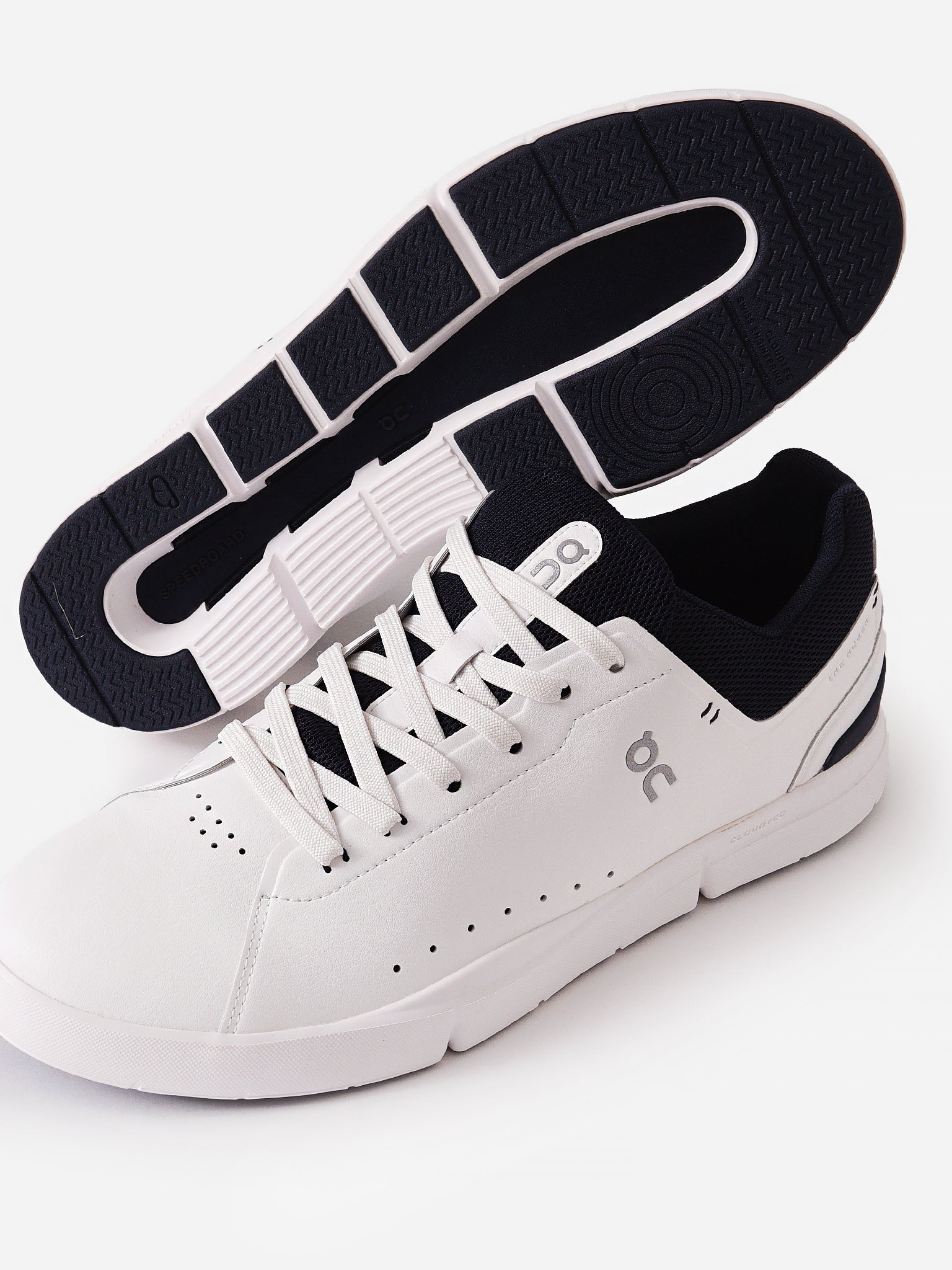 ON Men's The Roger Advantage Sneaker - Saint Bernard