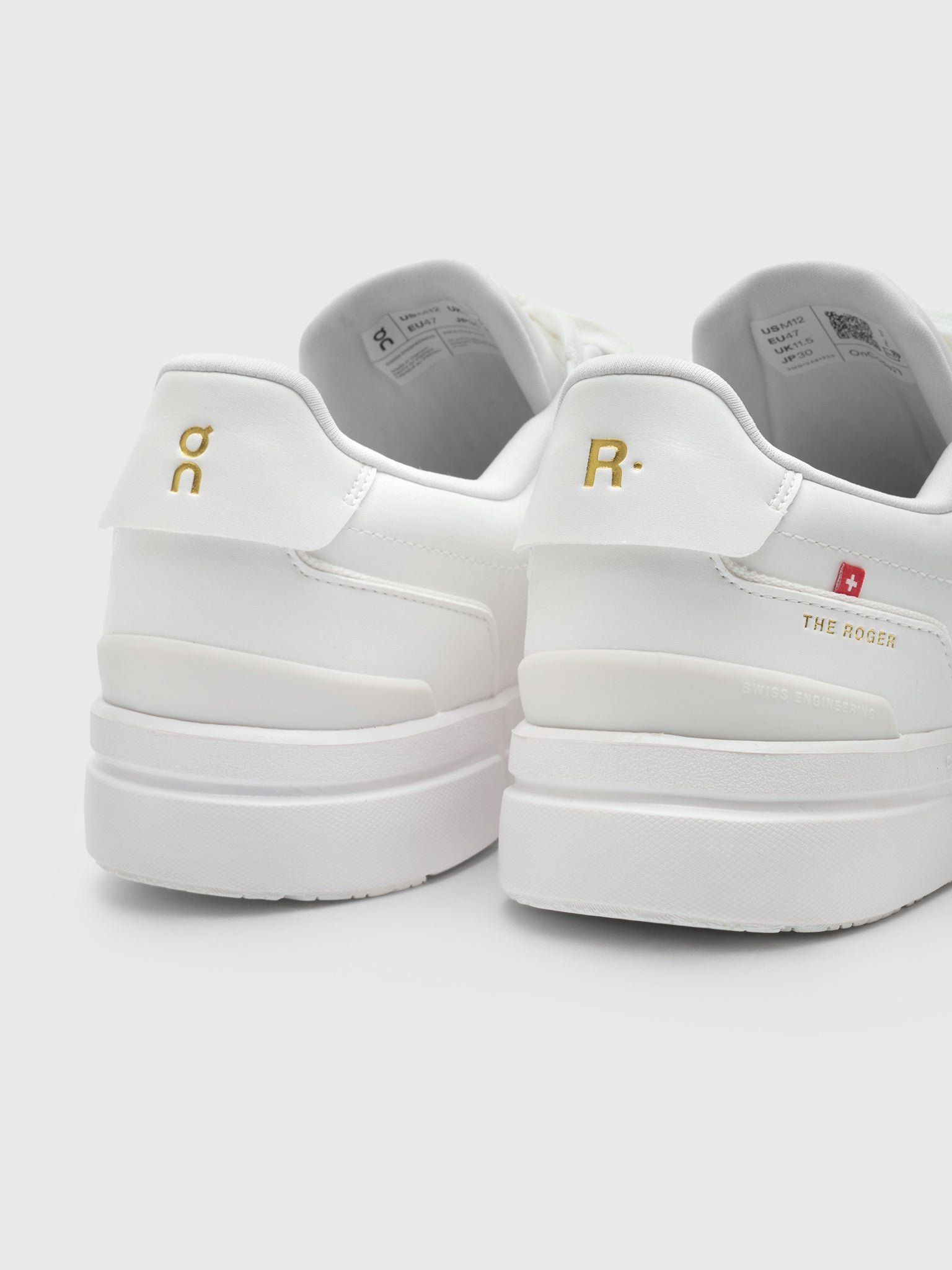 ON Men's The Roger Centre Court Sneaker - Saint Bernard
