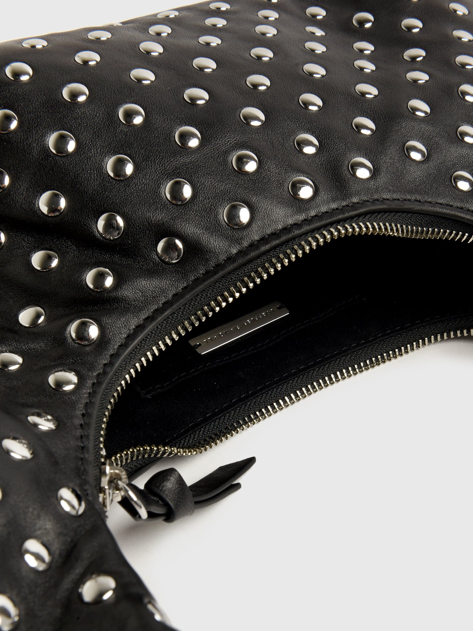 MERCER-SN-BLASIxBLACKSILVER-alt4