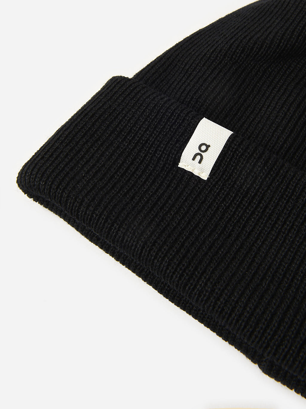 MERINO BEANIExBLACK-alt1