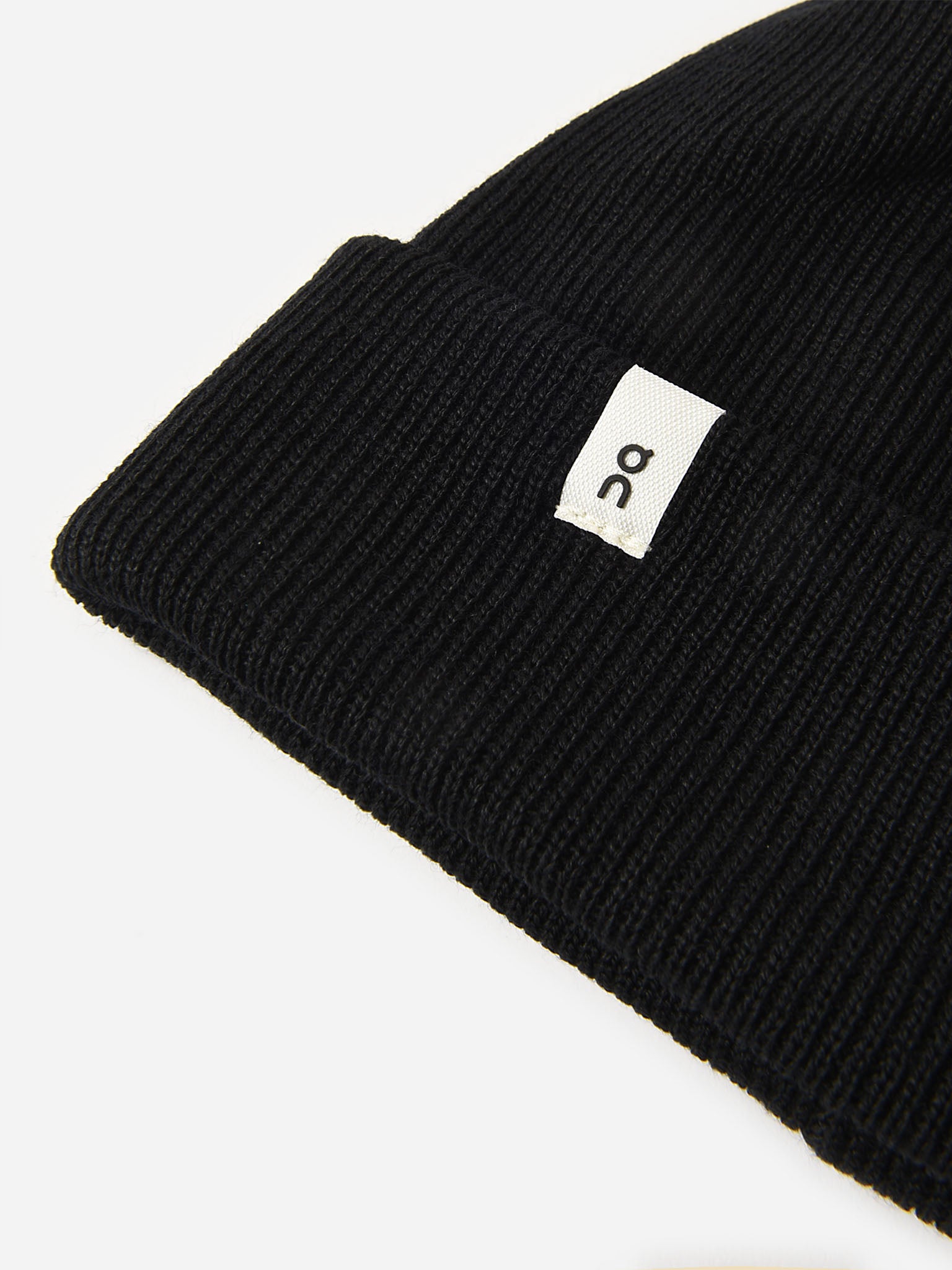 MERINO BEANIExBLACK-alt1