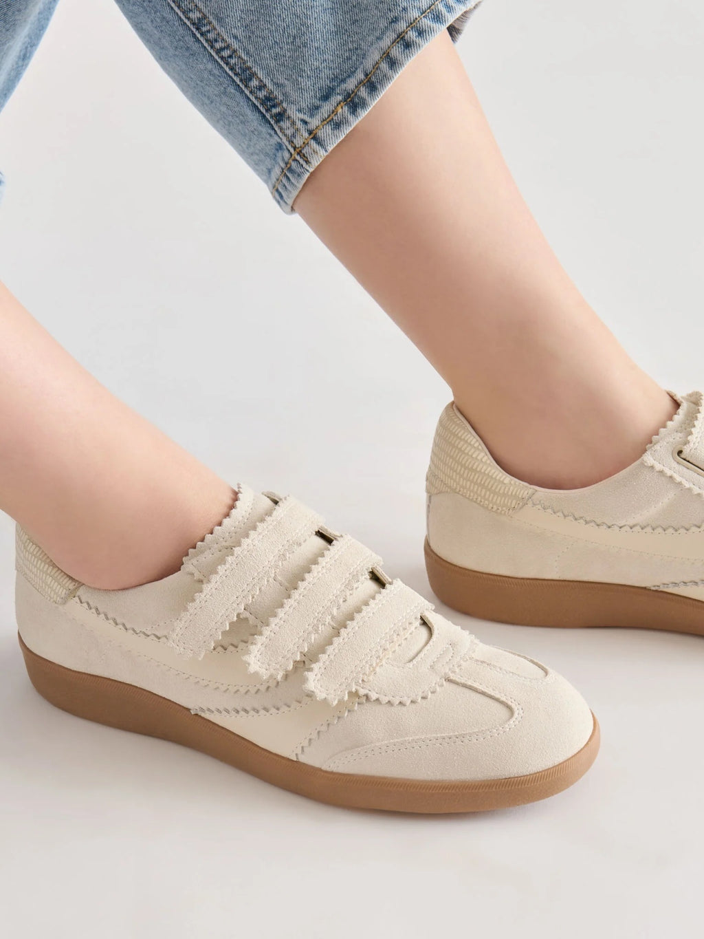 Dolce Vita Women's Merit Velcro Sneaker - Saint Bernard