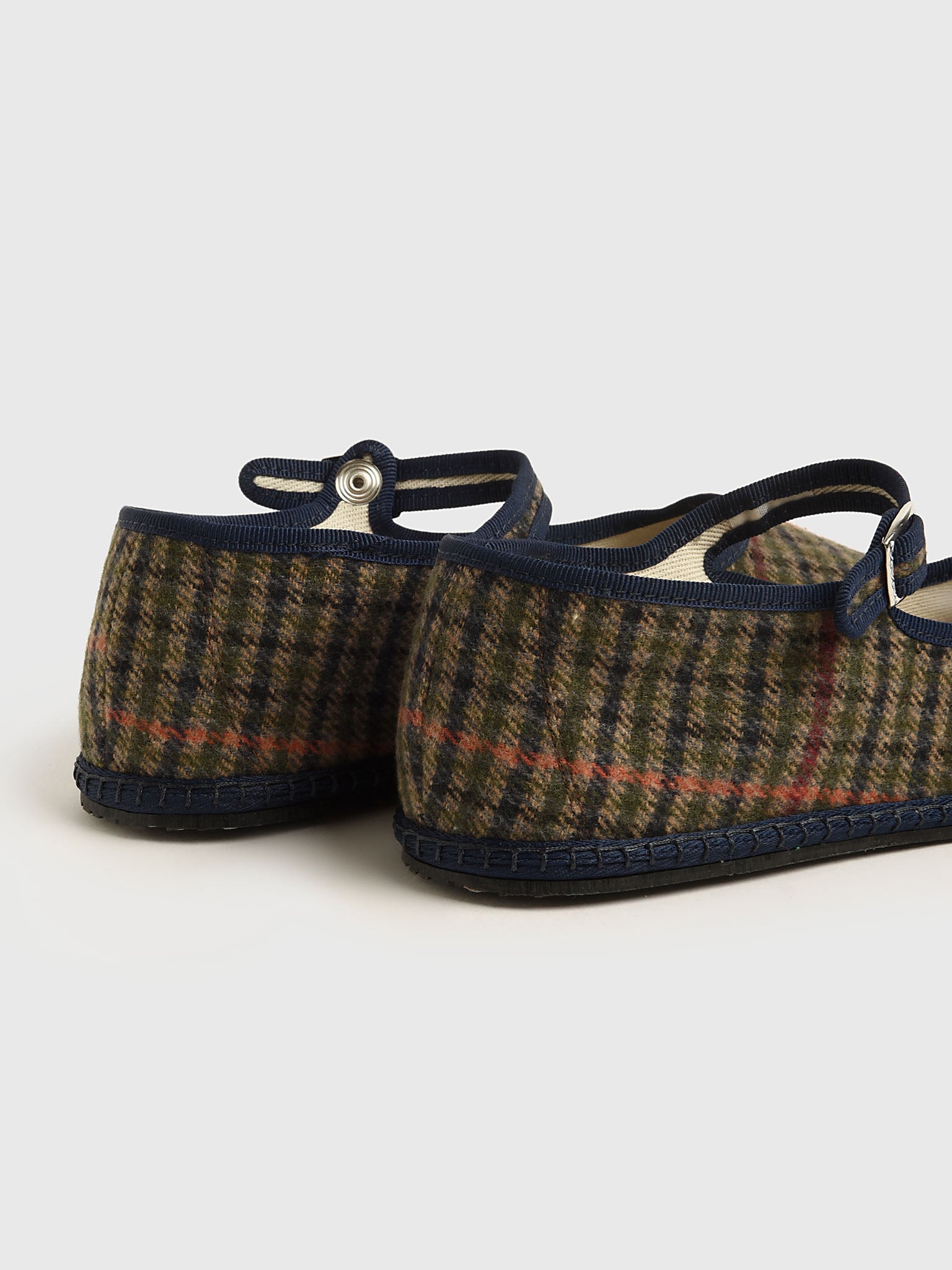 MFI23WO17CxGREENANDBLUE-alt2