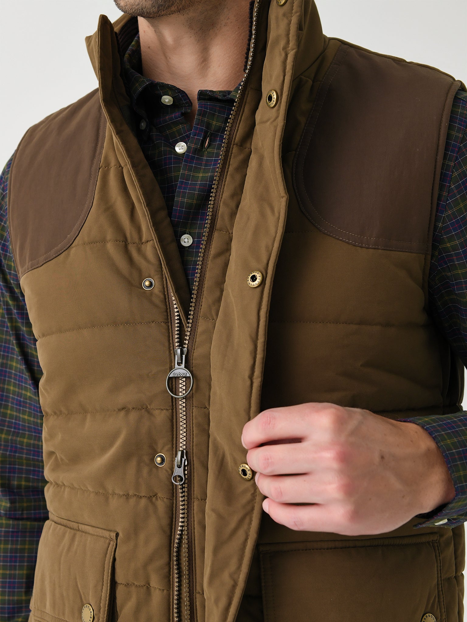 Barbour Men's Bradford Tattersall Puffer Gilet – Saint Bernard