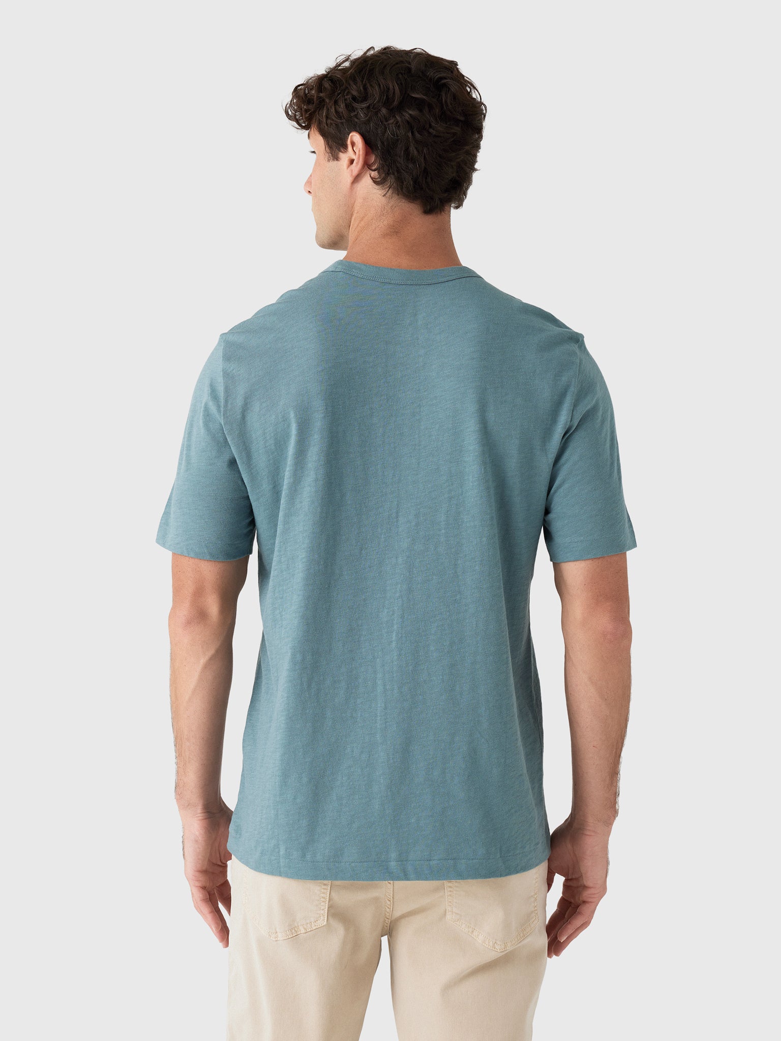 Faherty Brand Men's Sunwashed Regenerative Pocket Tee - Saint Bernard