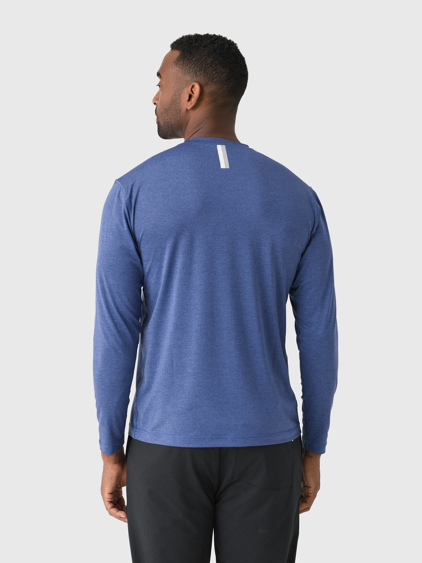 MLTE0005-0001xDEEPNAVYSHORTSTOPBLUE-alt2