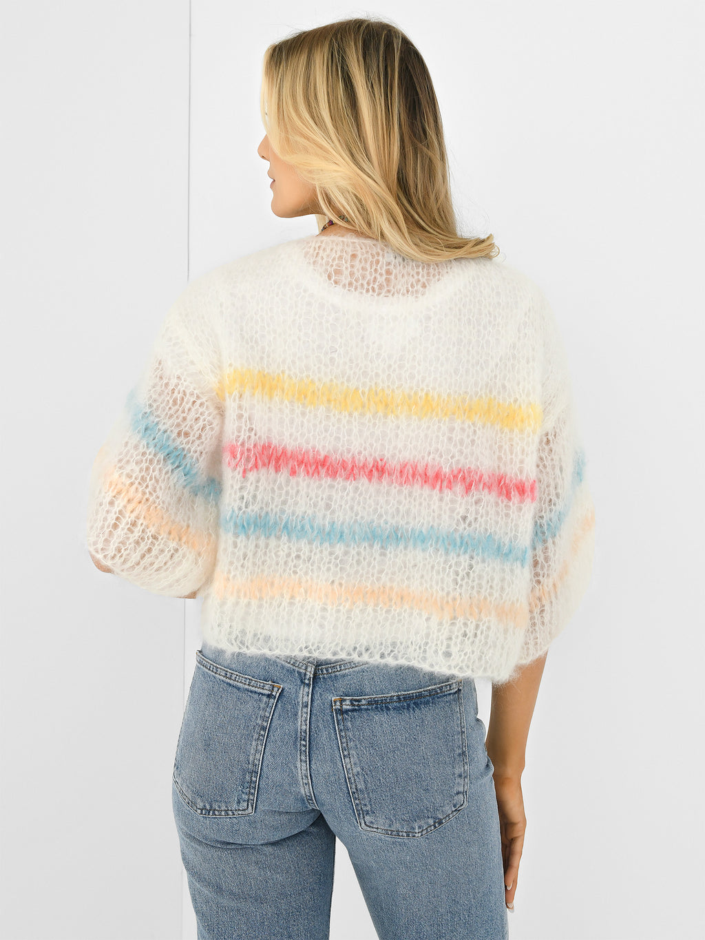 MMO24880xCREMESTRIPES-alt3