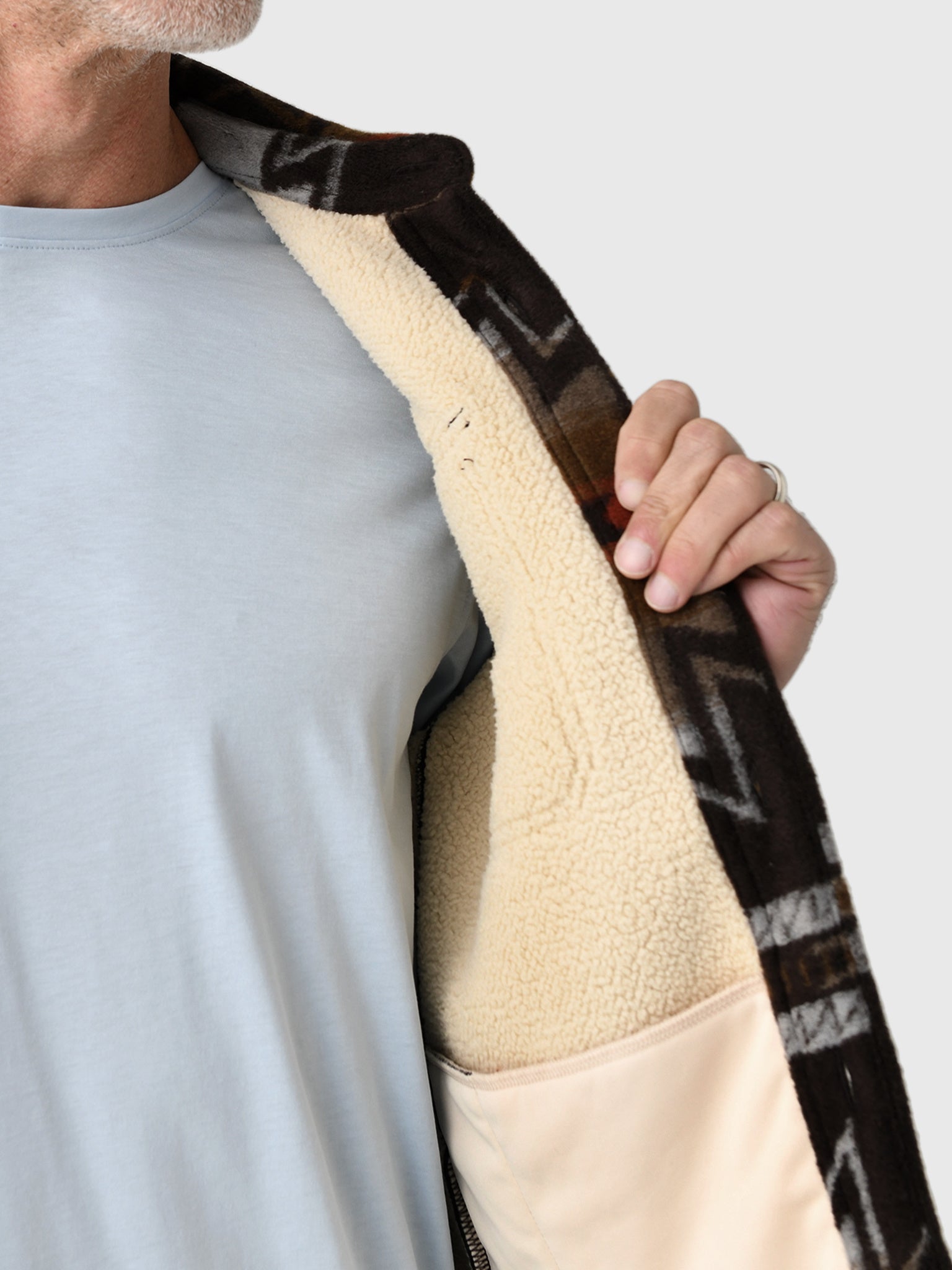 MOH2502xSUMMITSTORM-alt4