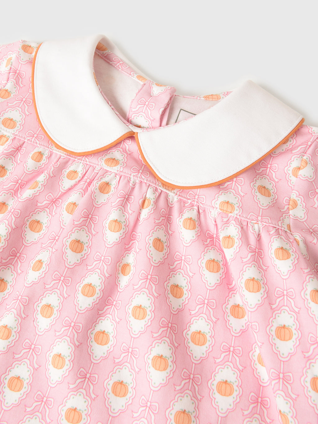 MORGANSETxPRETTYPUMPKINS-alt3