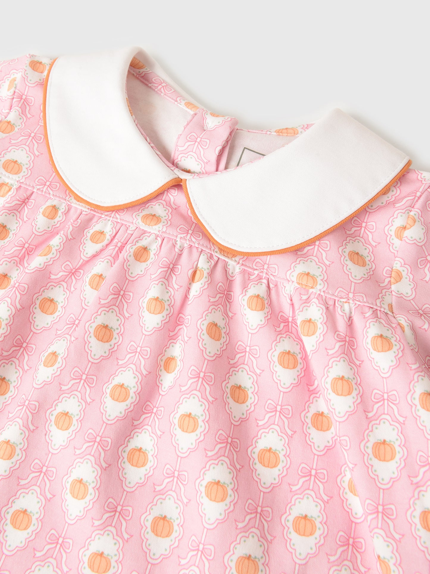 MORGANSETxPRETTYPUMPKINS-alt3