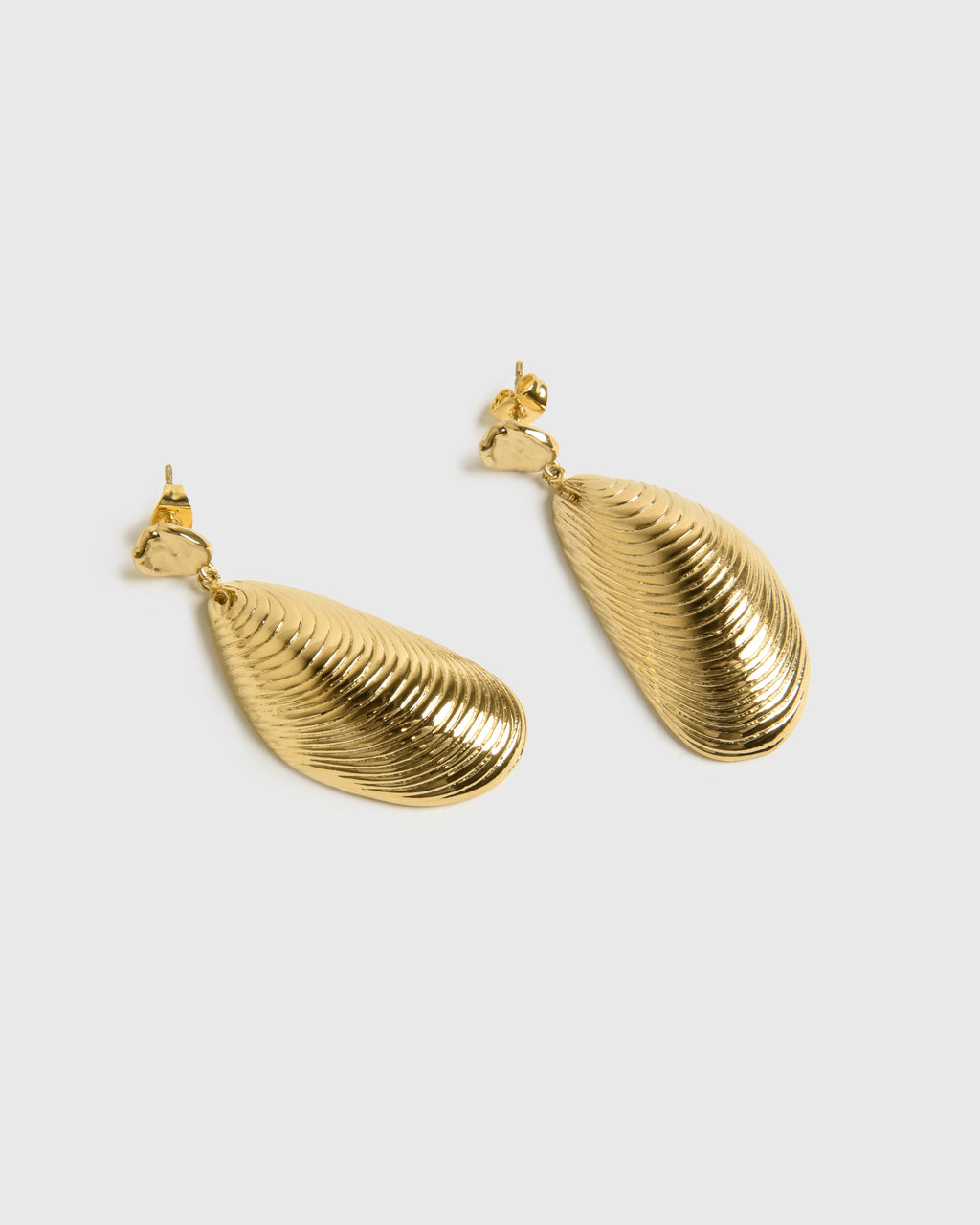 Anni Lu Moules Earrings - Saint Bernard