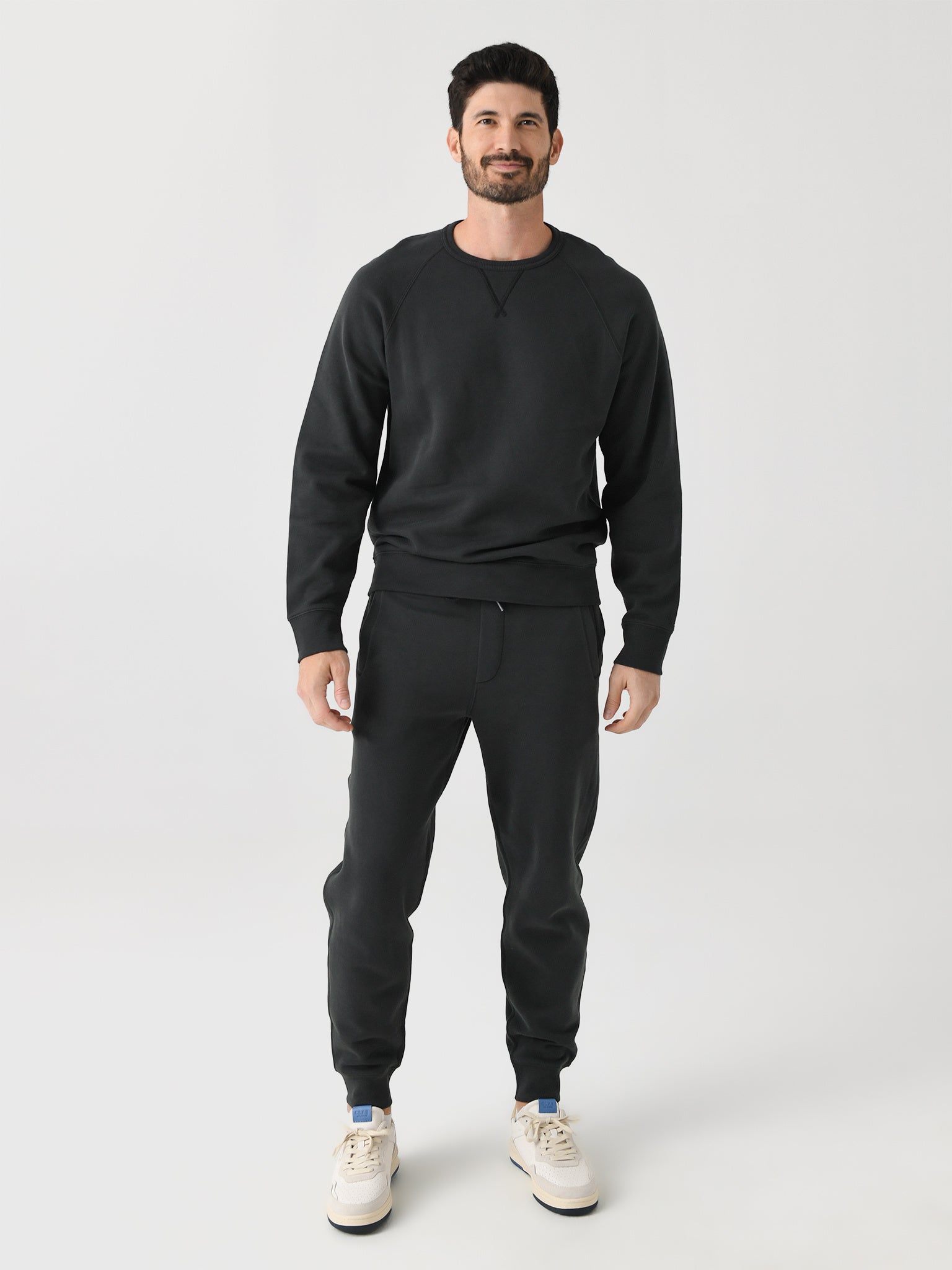 MQF2412xMOUNTAINBLACK-alt1