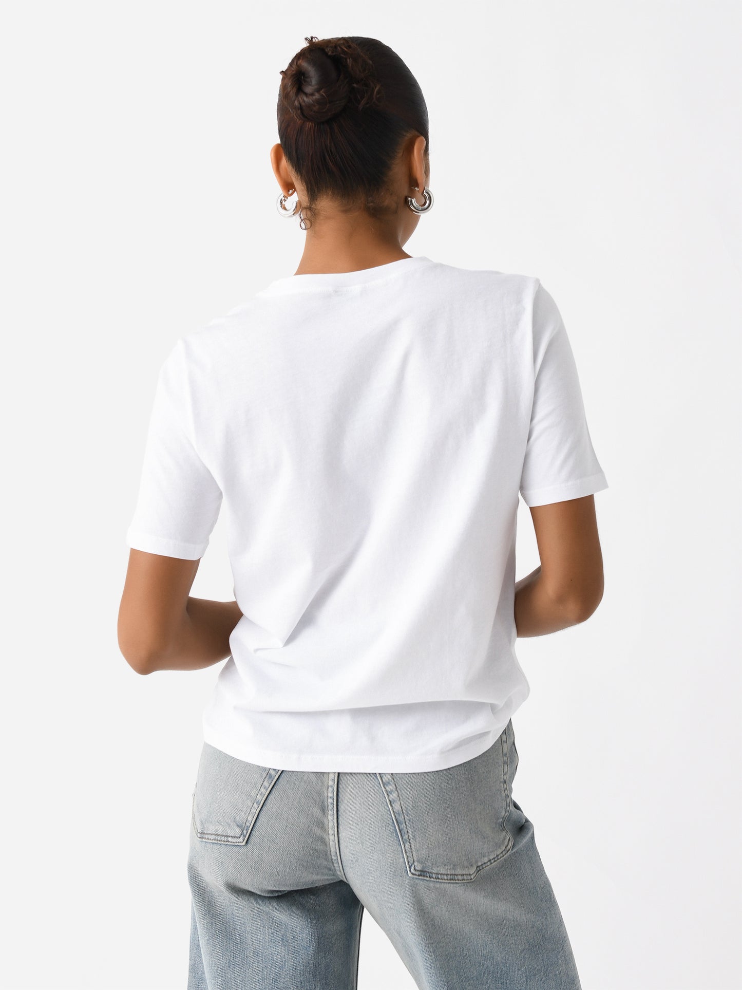 MS02P6-HOLxWHITE-alt3