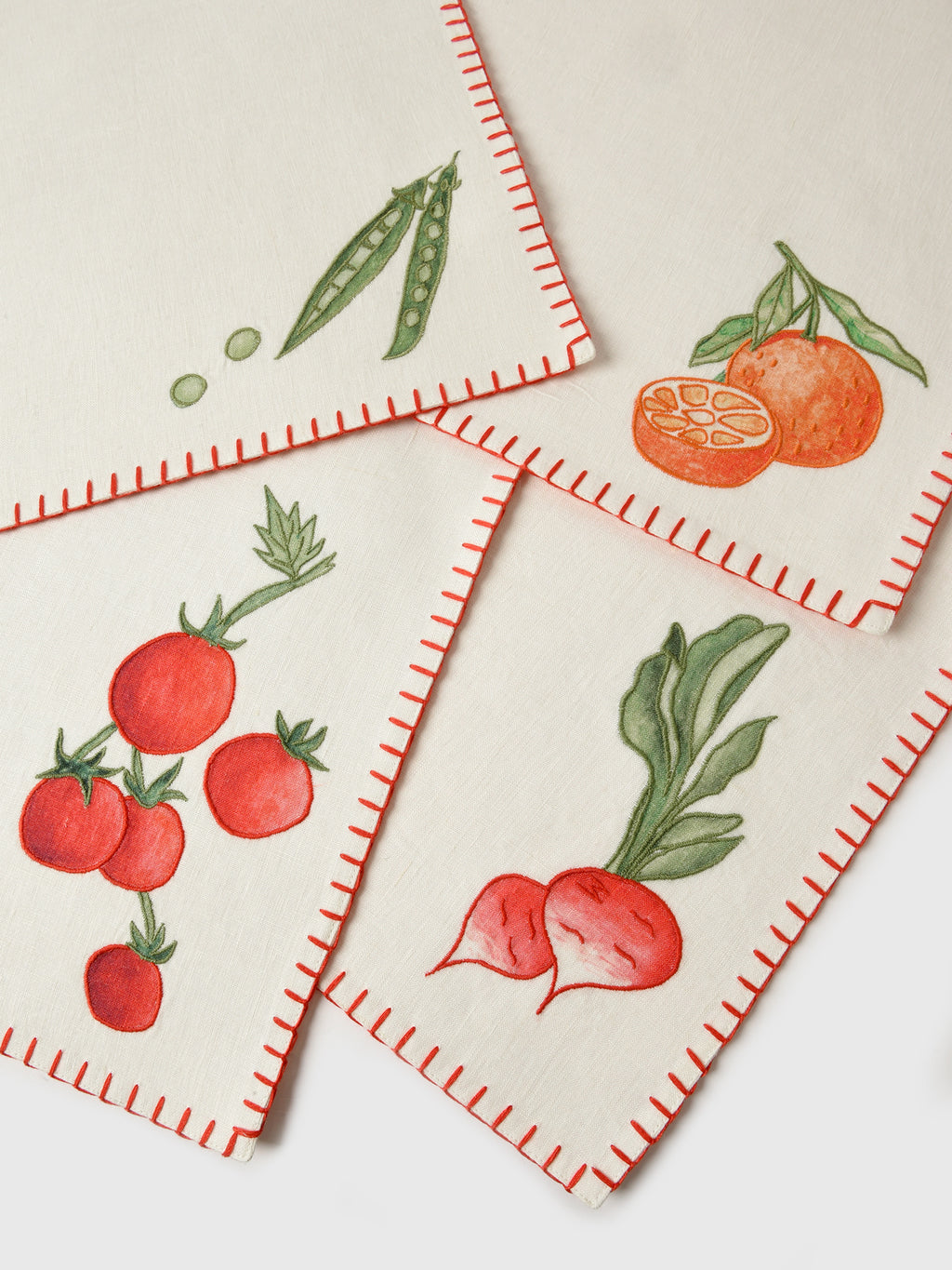 Misette Still Life Embroidered Linen Placemat Set - Saint Bernard