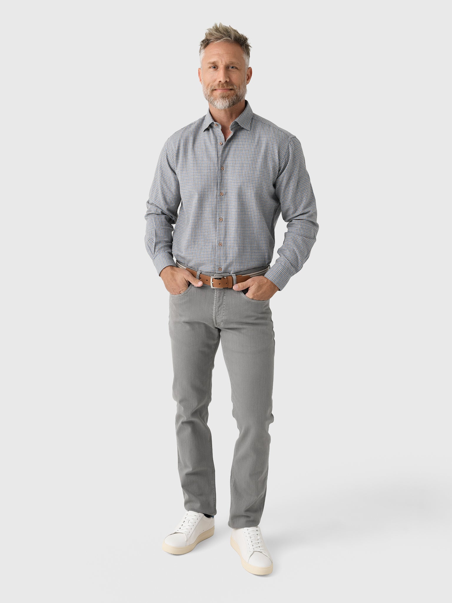 MW5W139-01xGREY-alt1