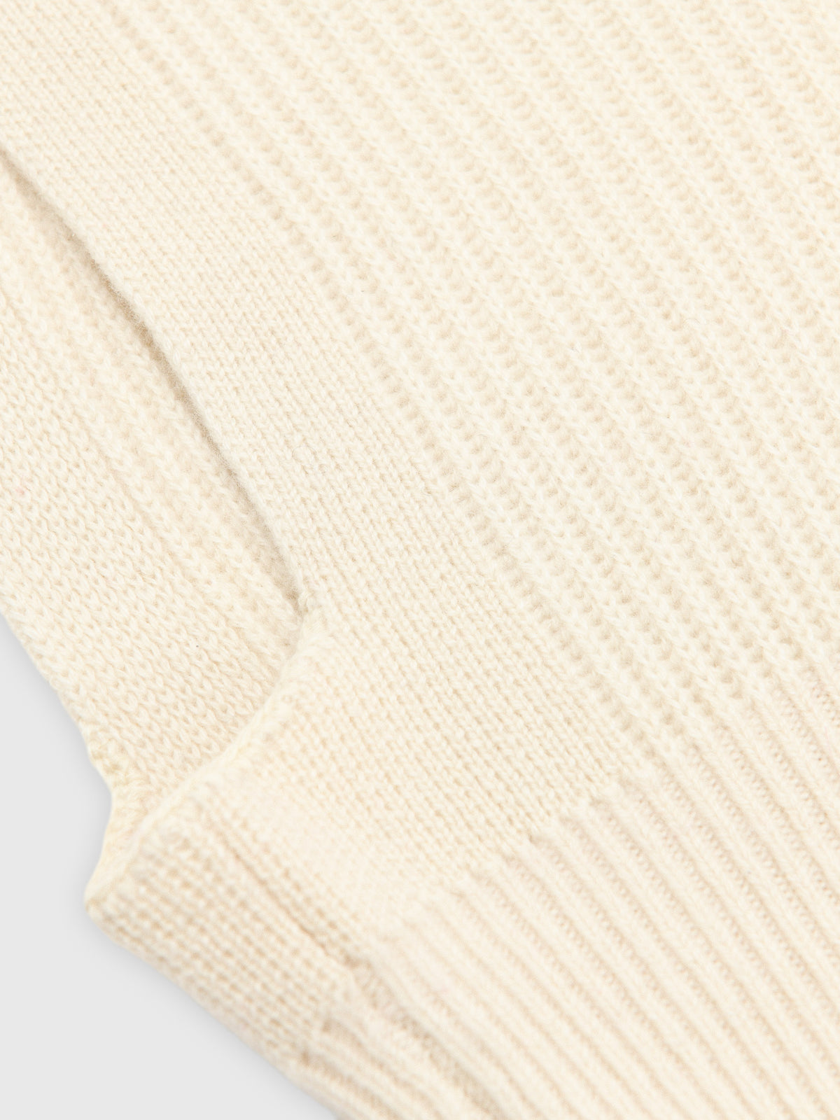 Close Knit Women's Cashmere Balaclava - Saint Bernard