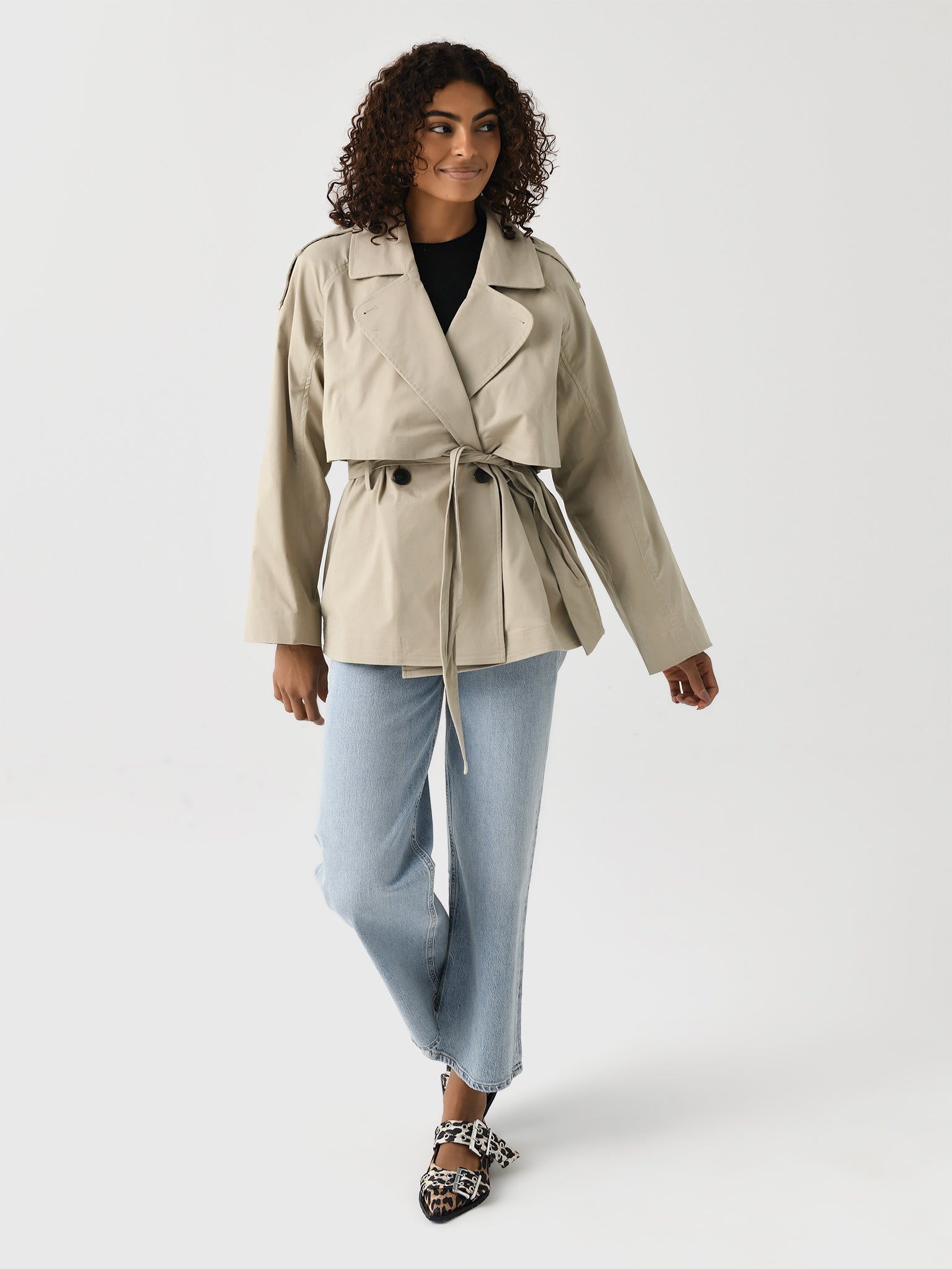 Velvet Women's Nancy Trench Jacket | $77.90 | Saint Bernard
