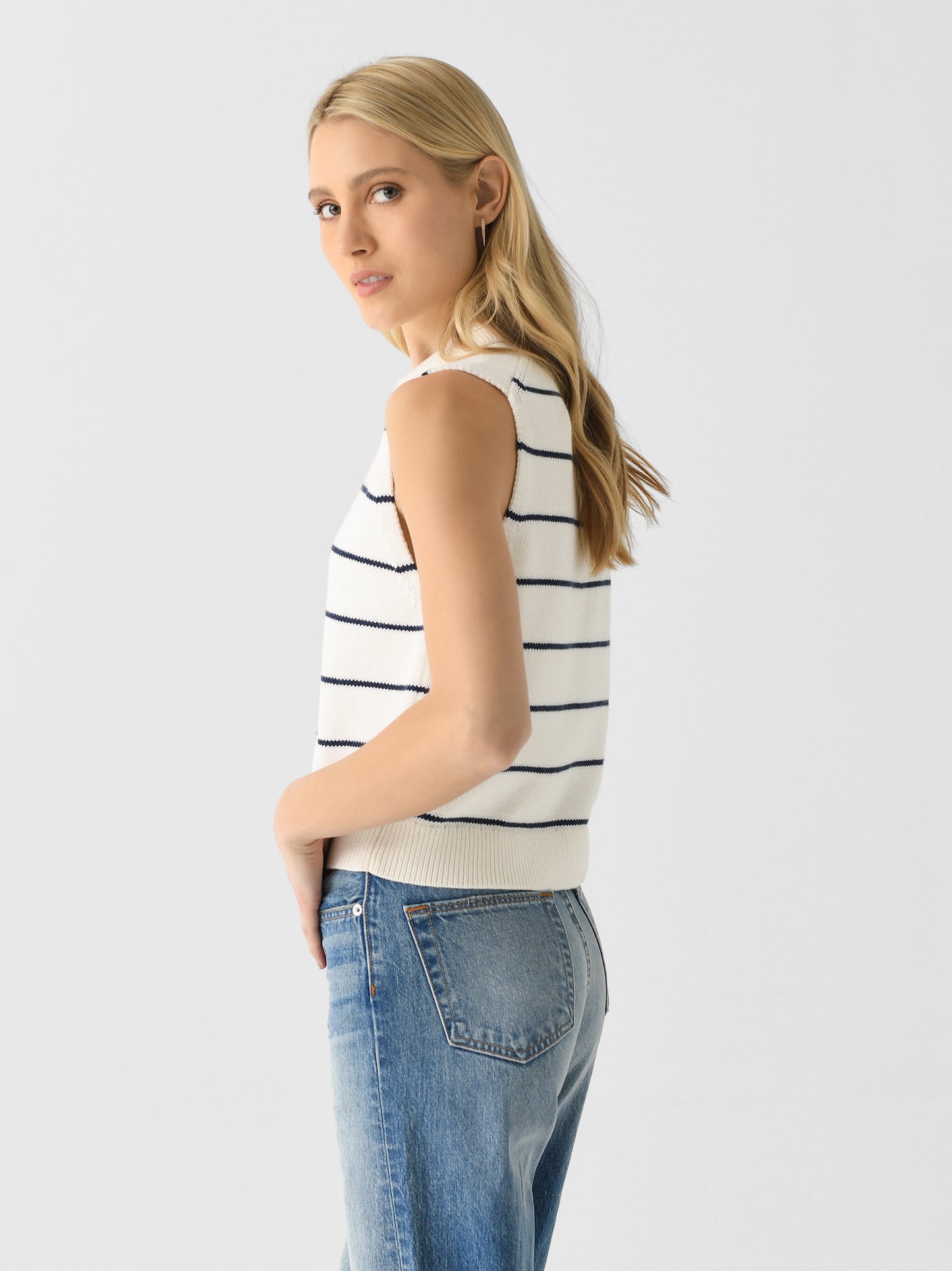 NAYLA07xMILKBLUE-alt2