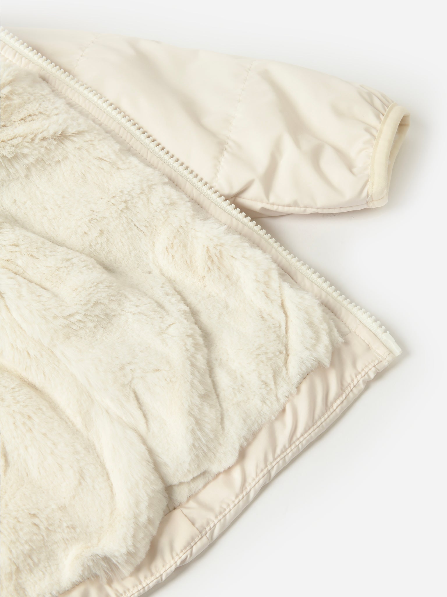 NF0A82YDxGARDENIAWHITE-alt2