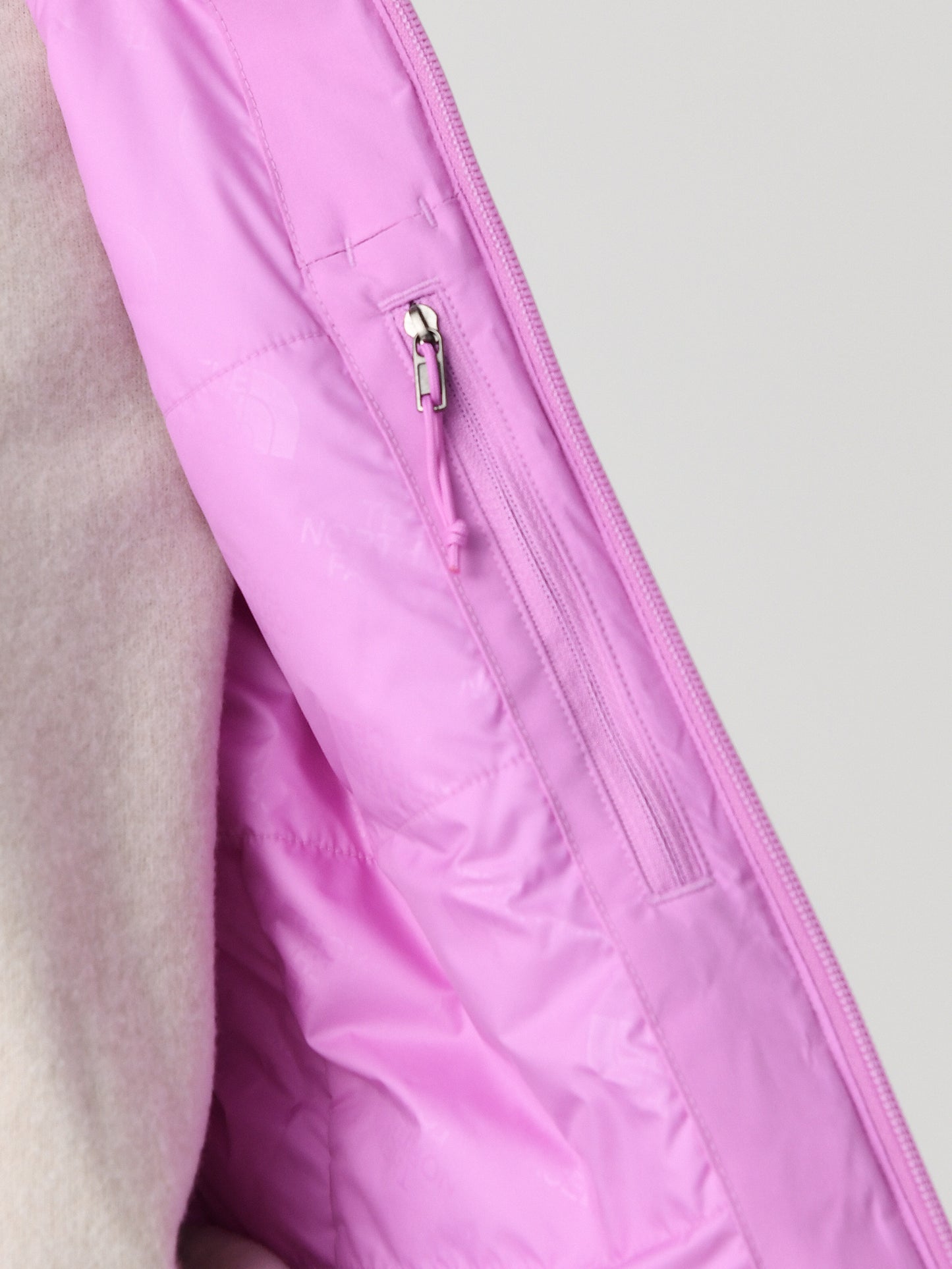 NF0A87XFxDRAGONFRUIT-alt6