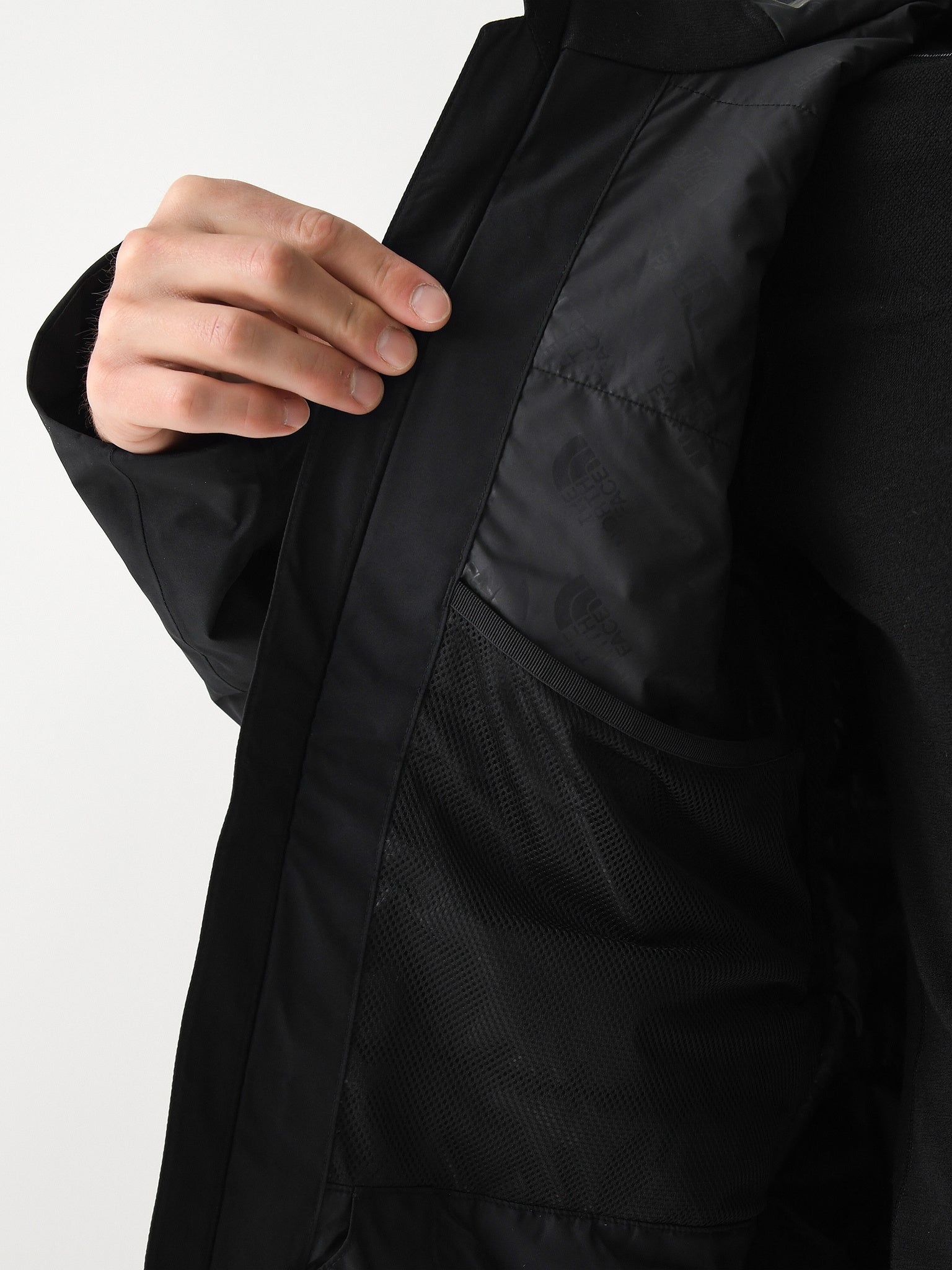 NF0A87Y9xTNFBLACK-alt5