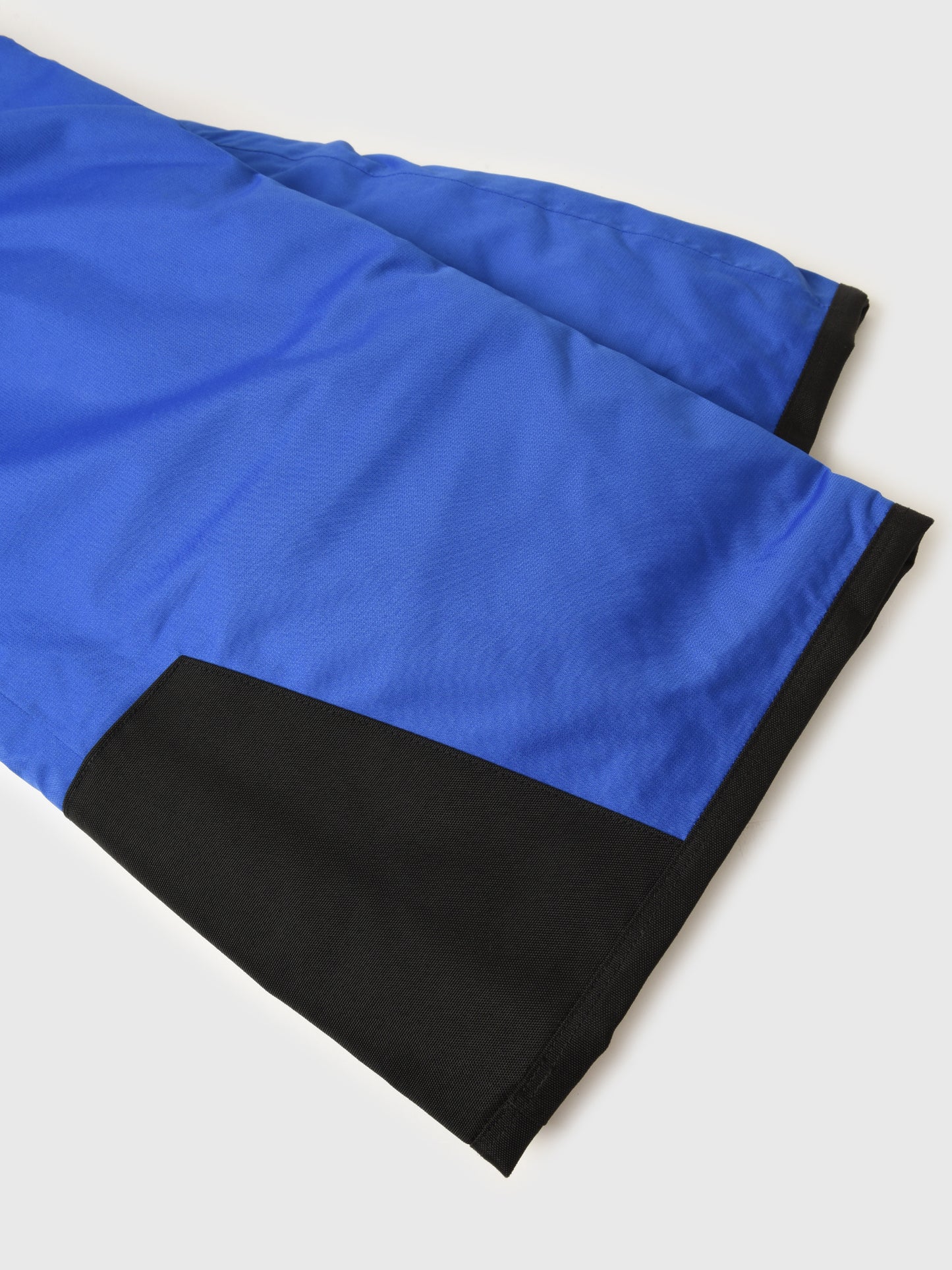 NF0A88TYxTNFBLUE-alt3