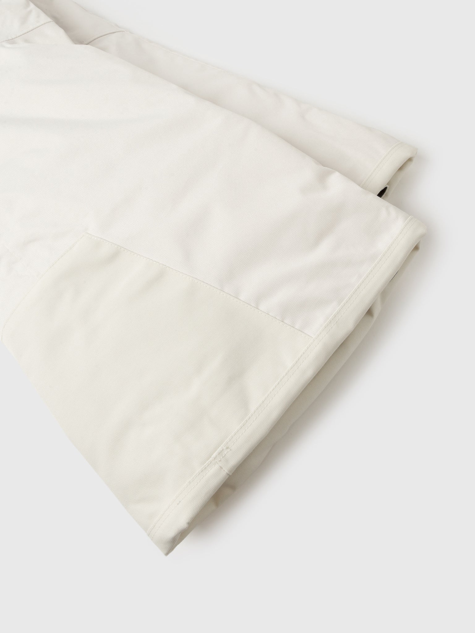 NF0A88UHxWHITEDUNE-alt3