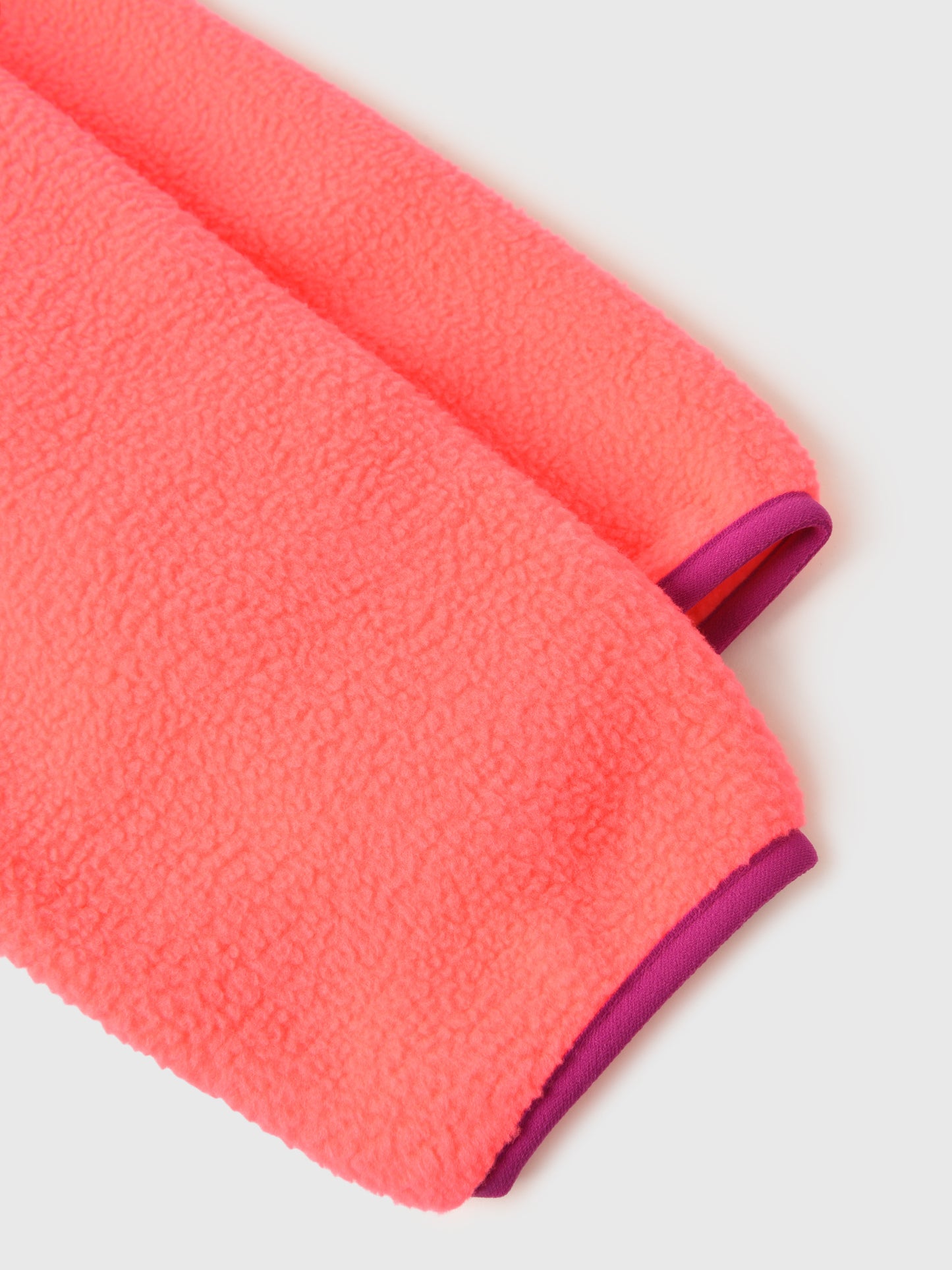 NF0A8AZHxRADIANTPOPPY-alt3