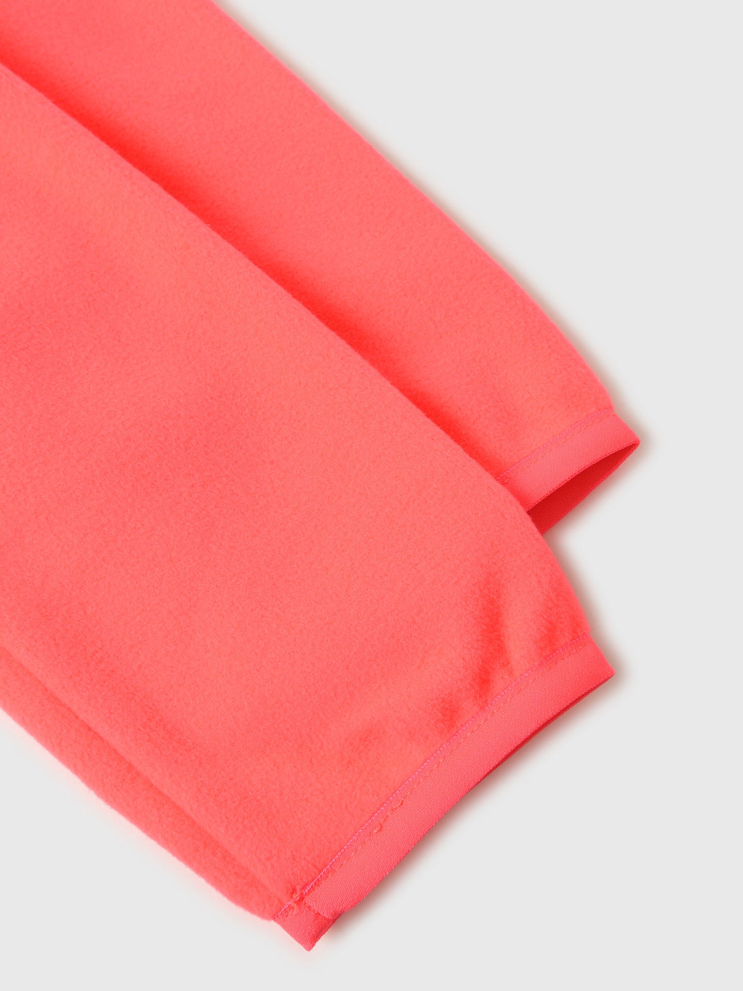 NF0A8B18xRADIANTPOPPY-alt2