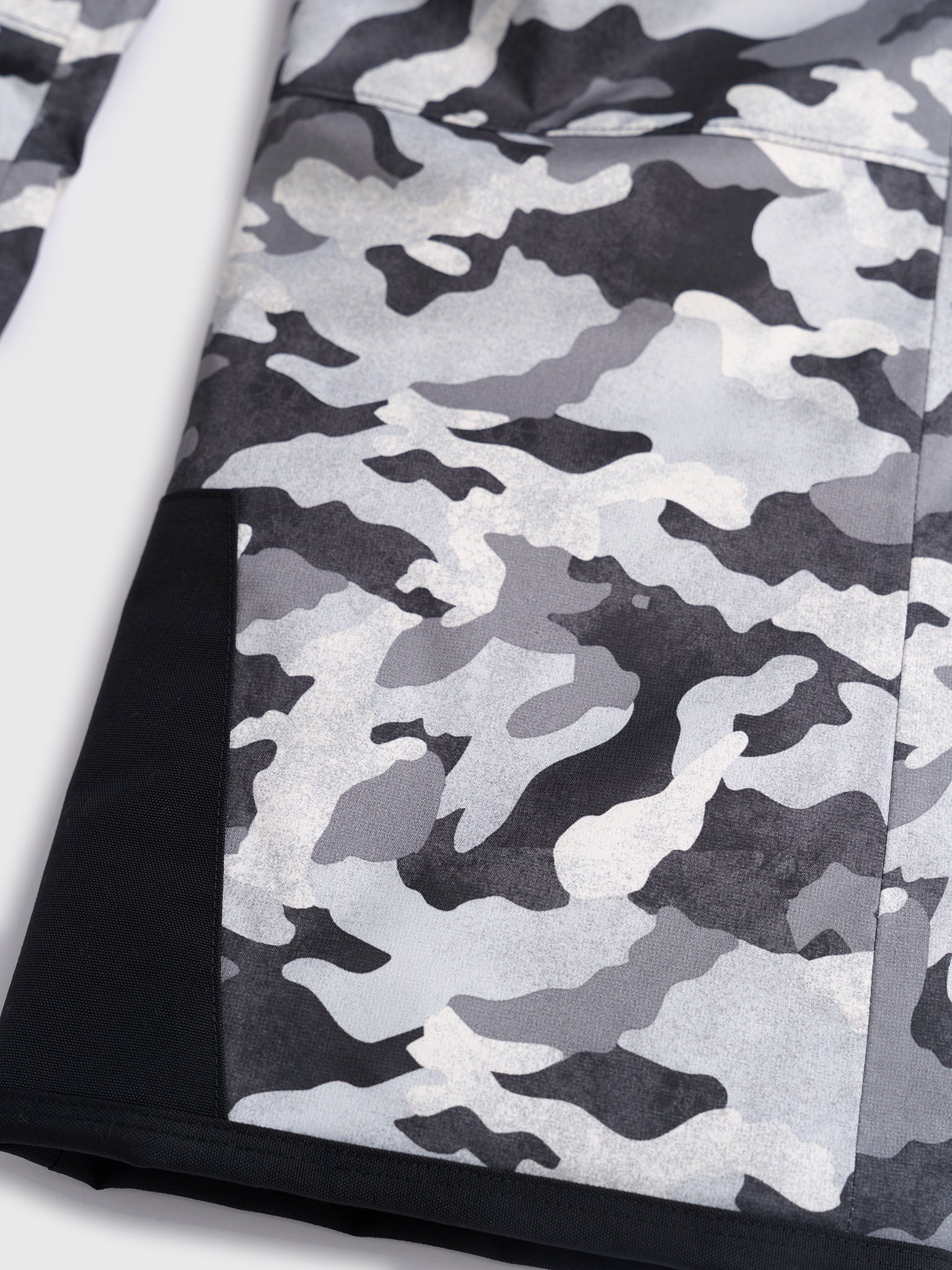 NF0A8CZFxSMOKEDPEARLTNFCAMOSMALLPRINT-alt3