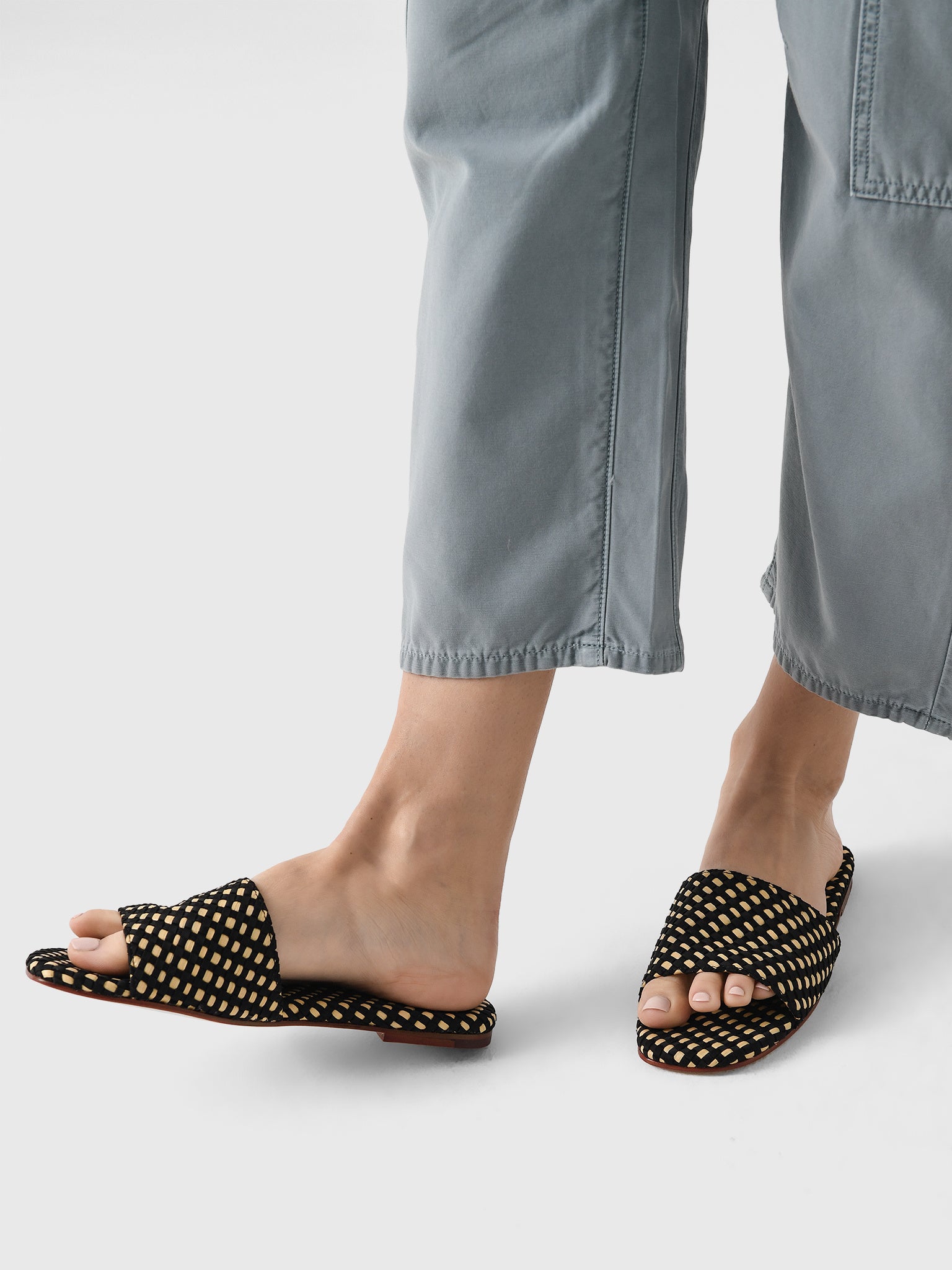 NS03090CBxCOSTA-alt1