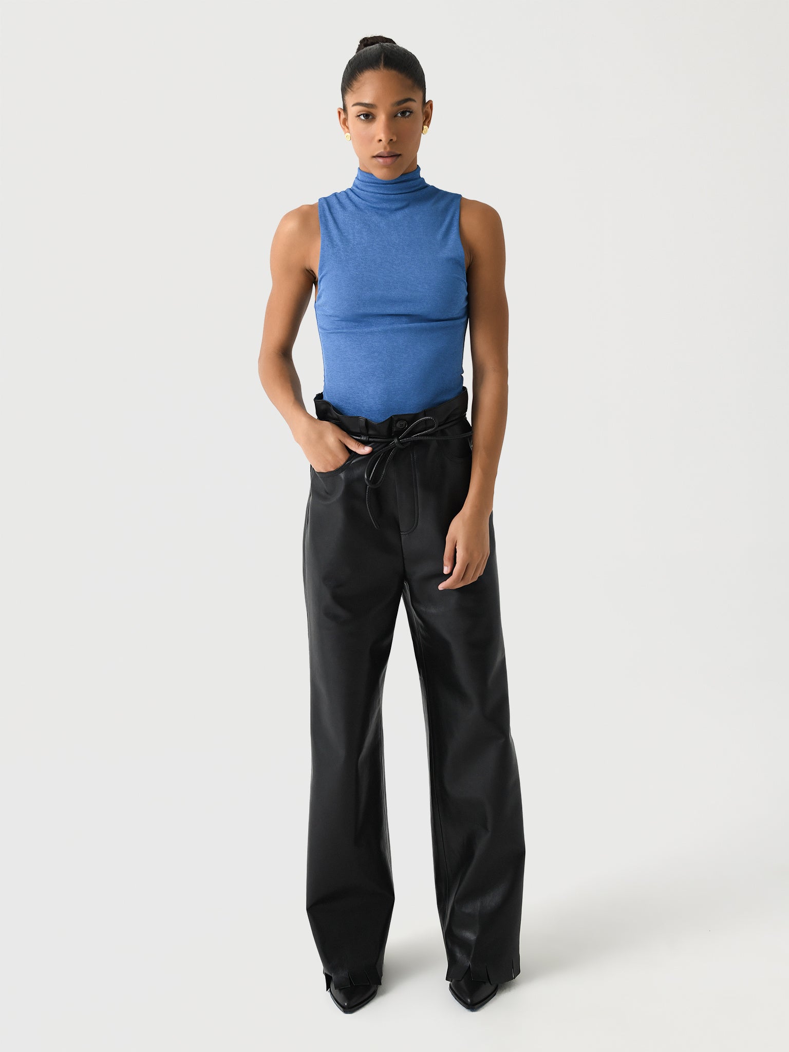 NW24PFOW26051xBLACK-alt1