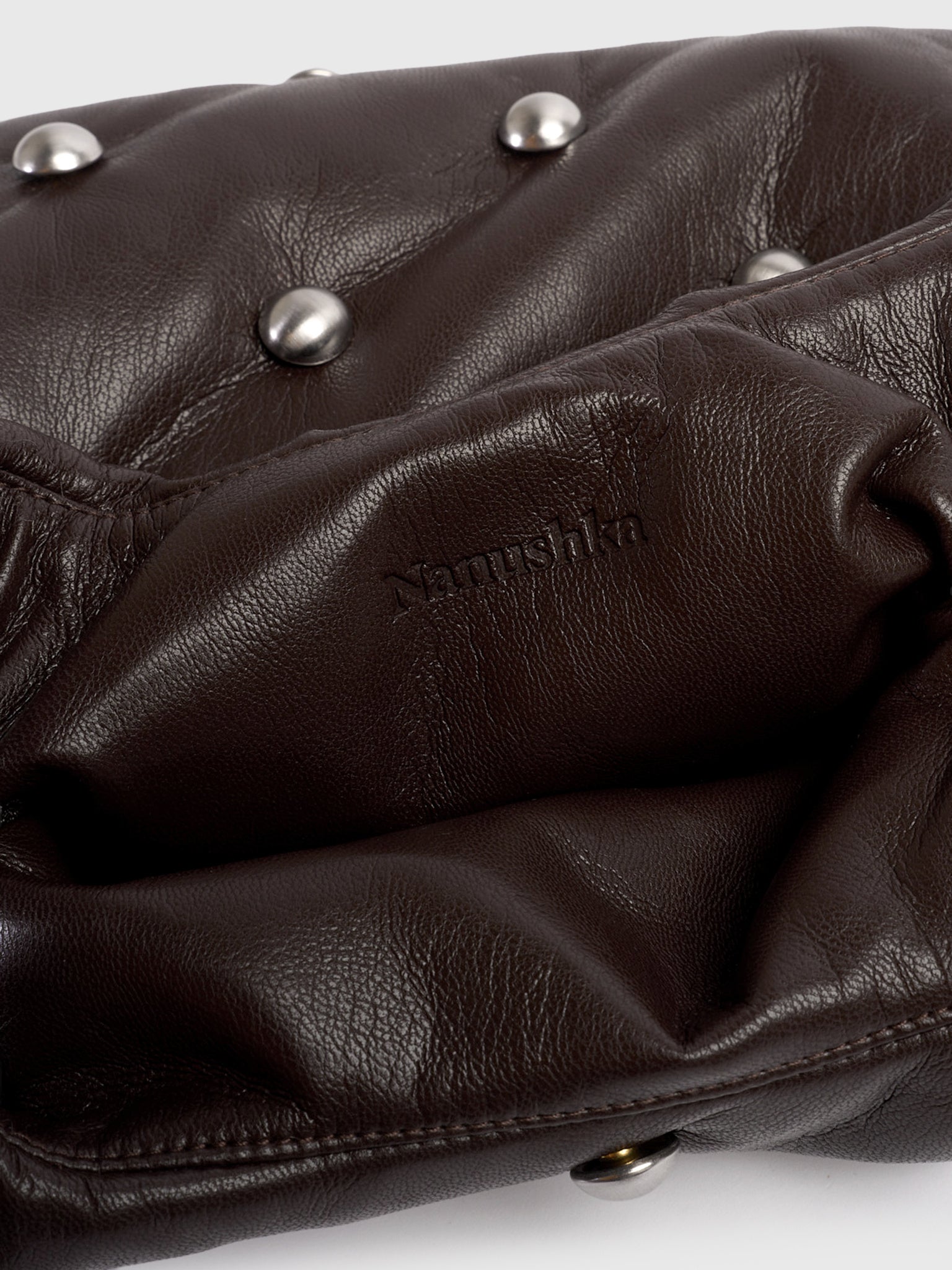 NW25FWBG02878xCOFFEEGROUNDSILVER-alt4