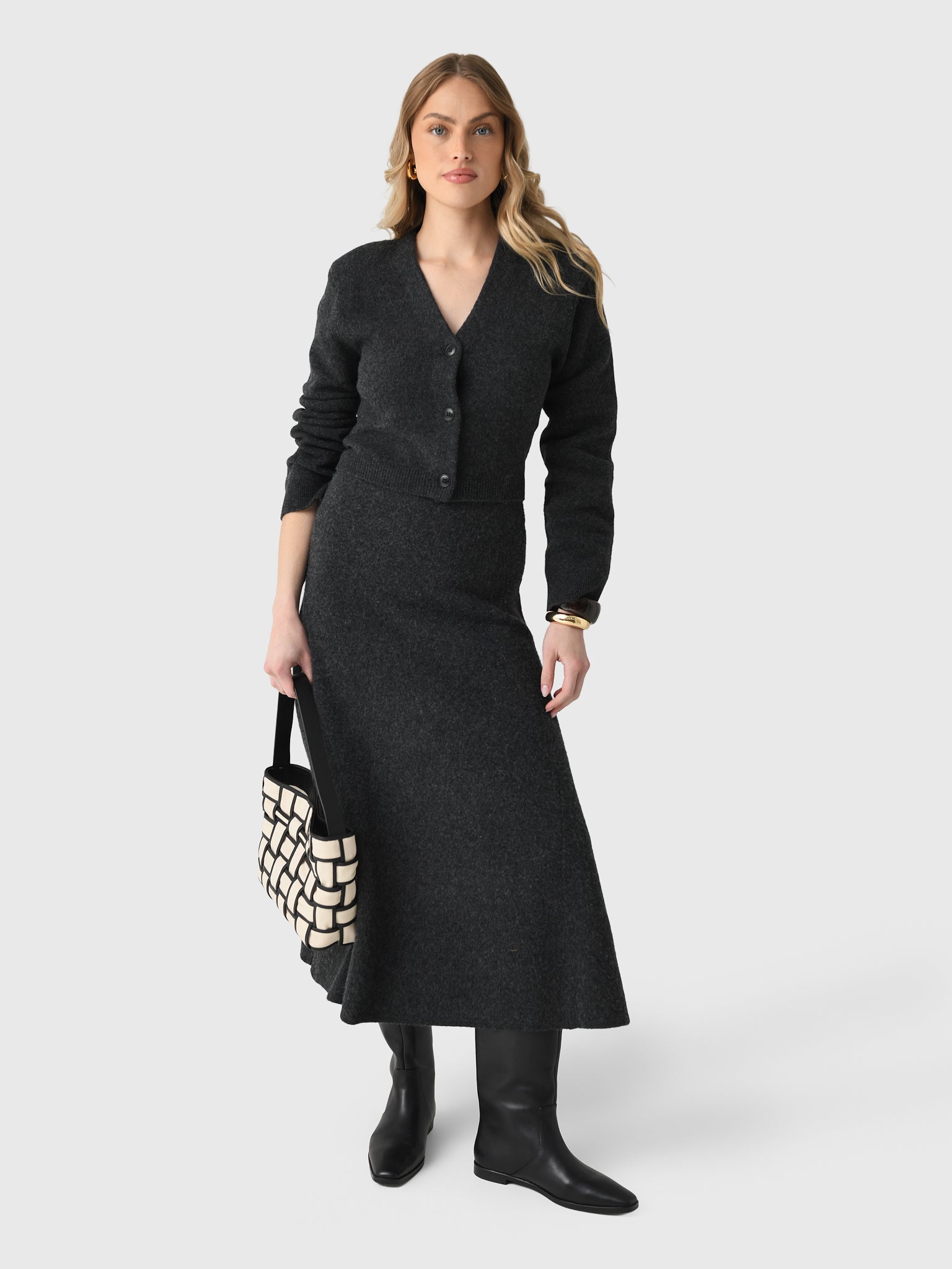 NW25FWCA23997xCHARCOAL-alt1