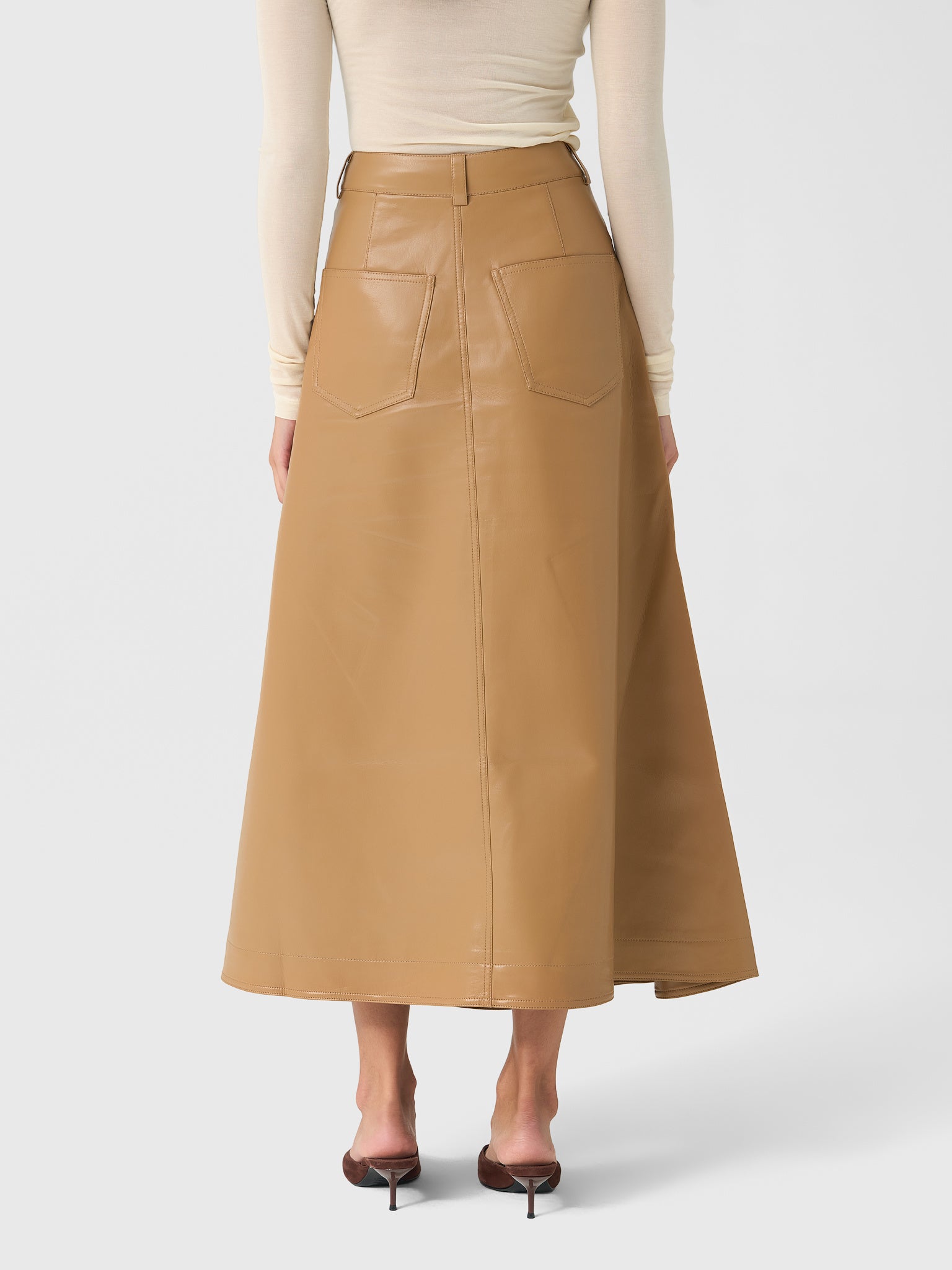 NW25PFSK01576xOAK-alt3