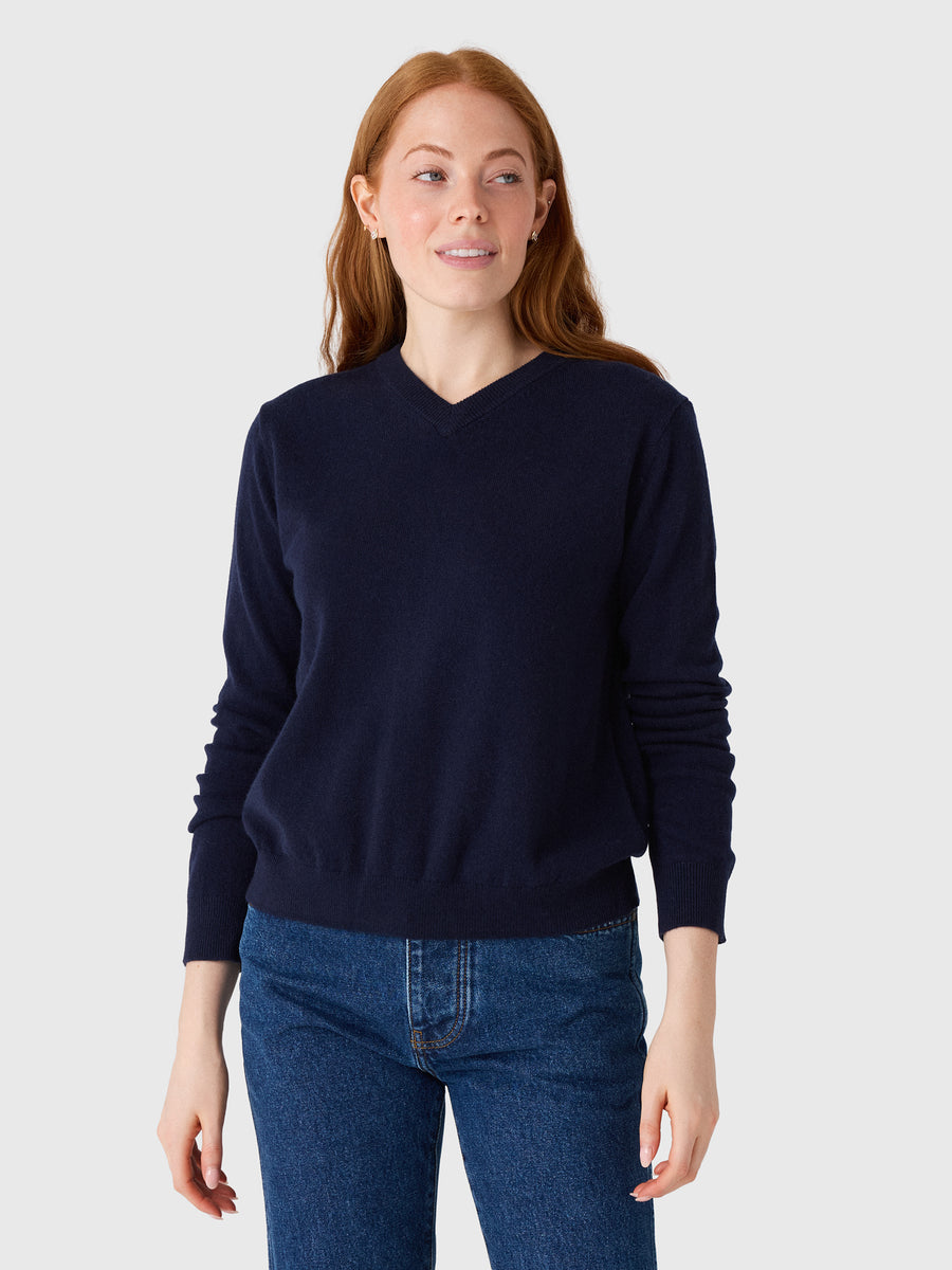 One Grey Day Women's Kadri Cashmere V-Neck Sweater - Saint Bernard