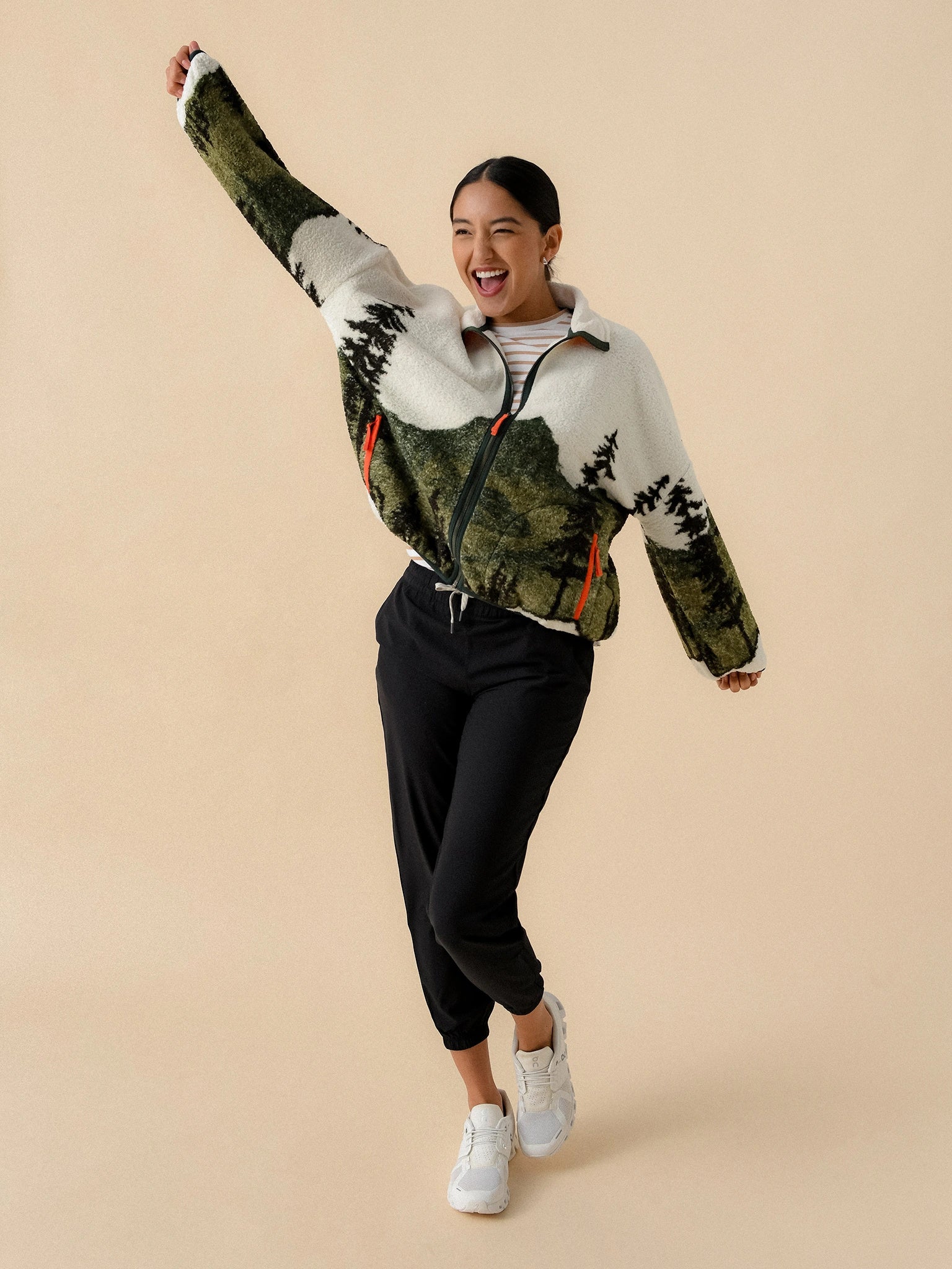 OKJ002B970xMOUNTAINVIEWLANDSCAPE-alt3